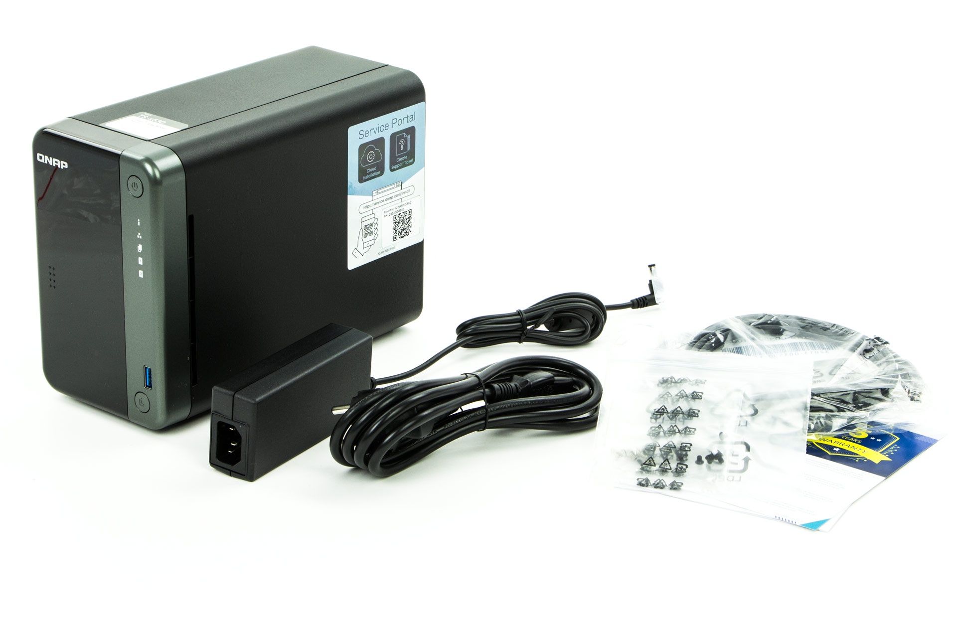 QNAP TS-253D - zawartość zestawu