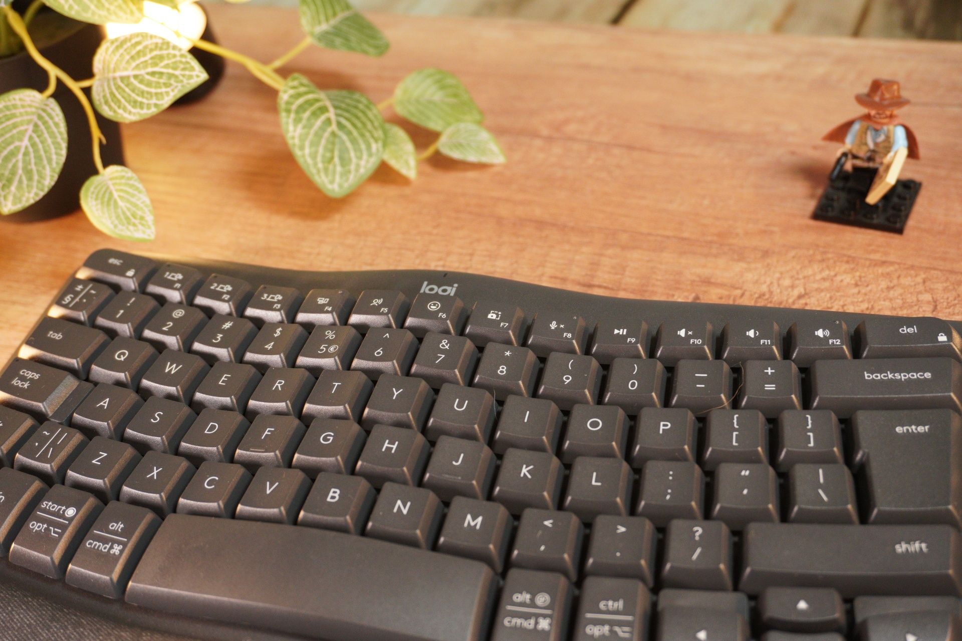 Logitech Wave Keys ergonomia