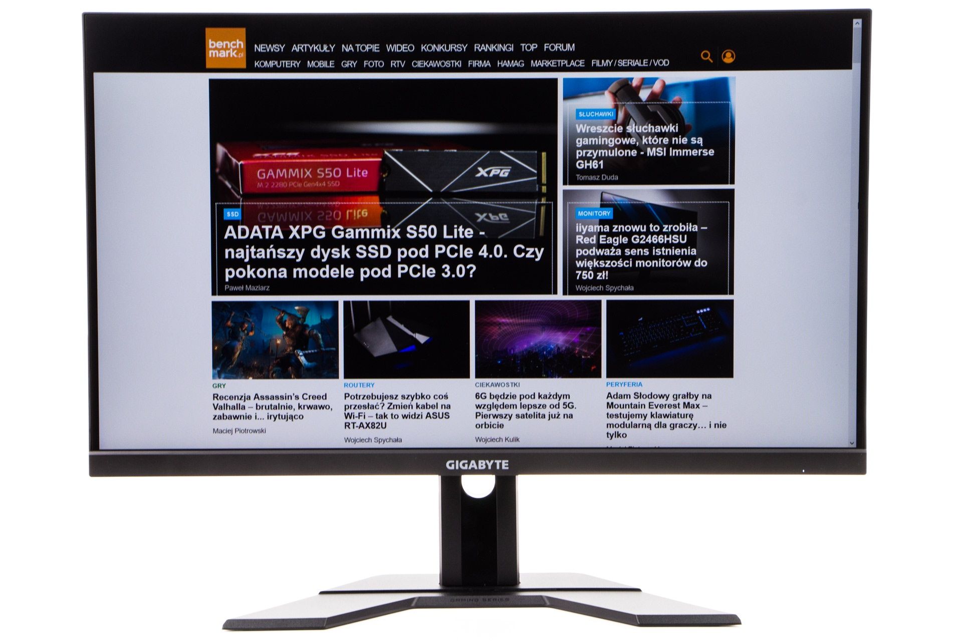 Gigabyte M27F