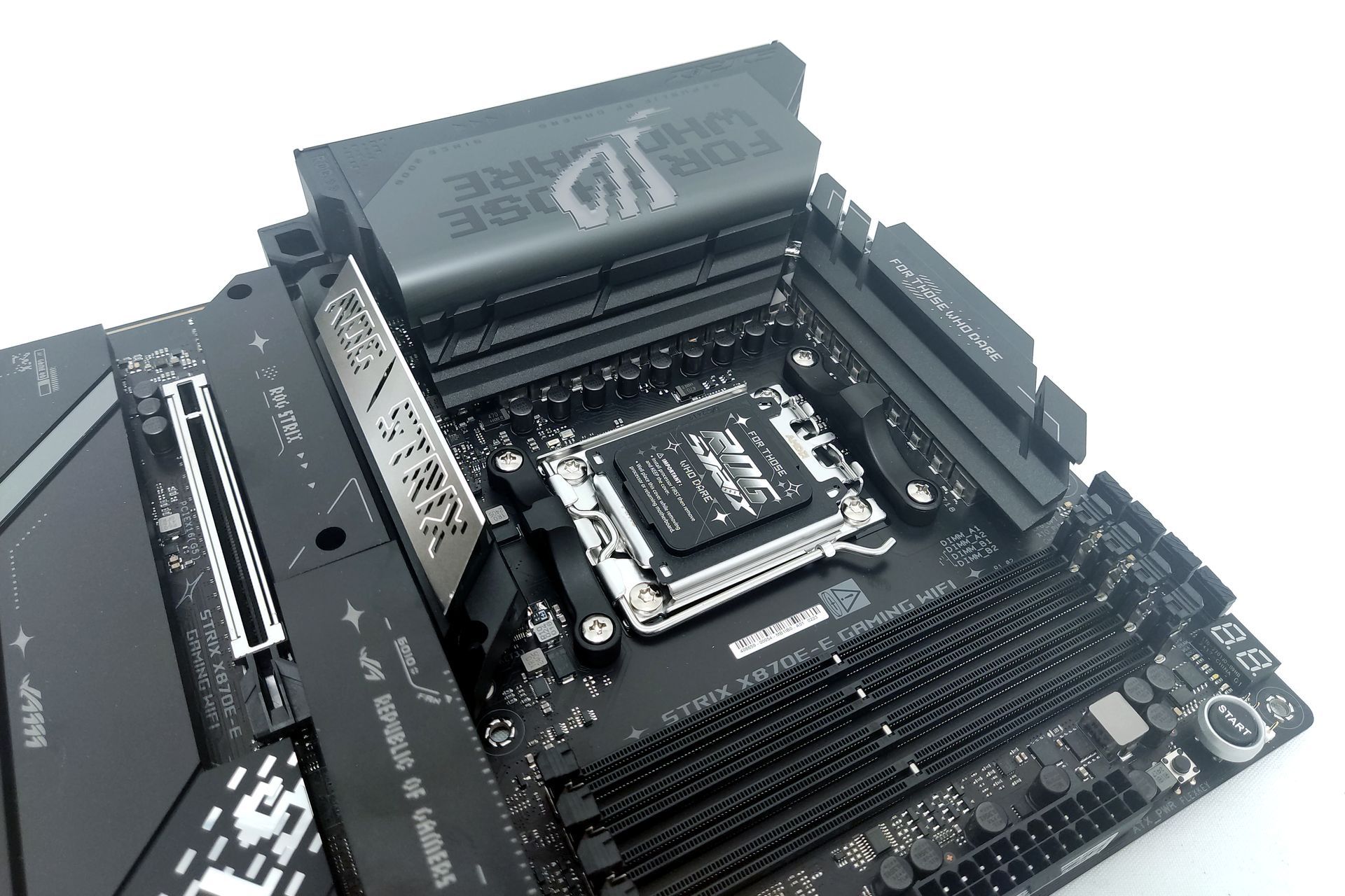 ASUS ROG Strix X870E-E Gaming WIFI