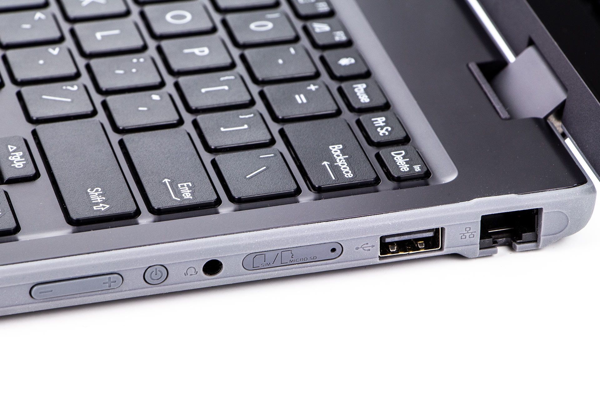 asus br1100f porty prawa