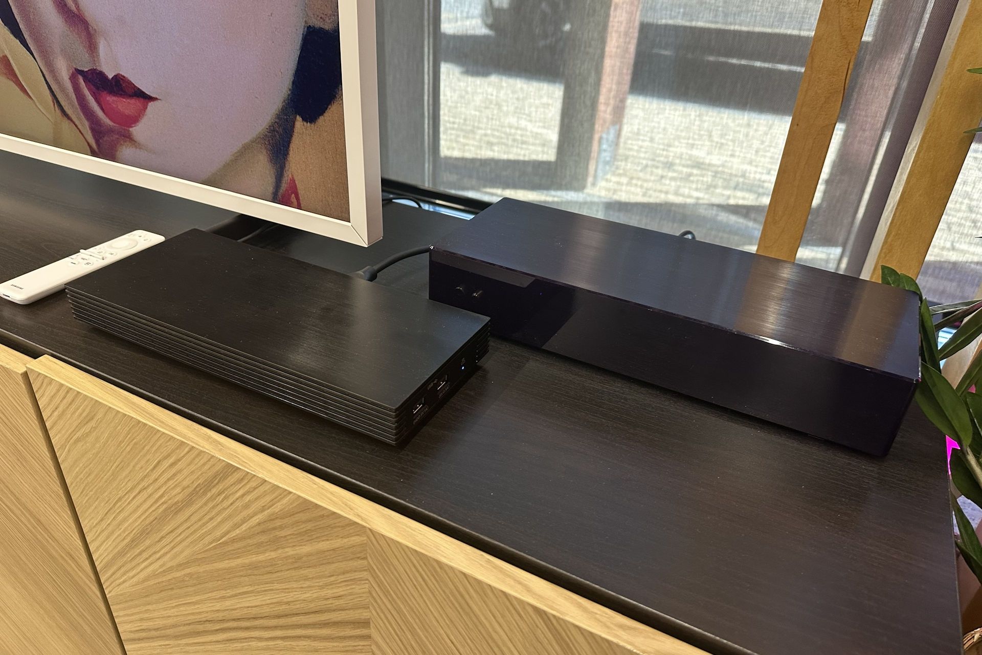 Samsung One Concet Boxy