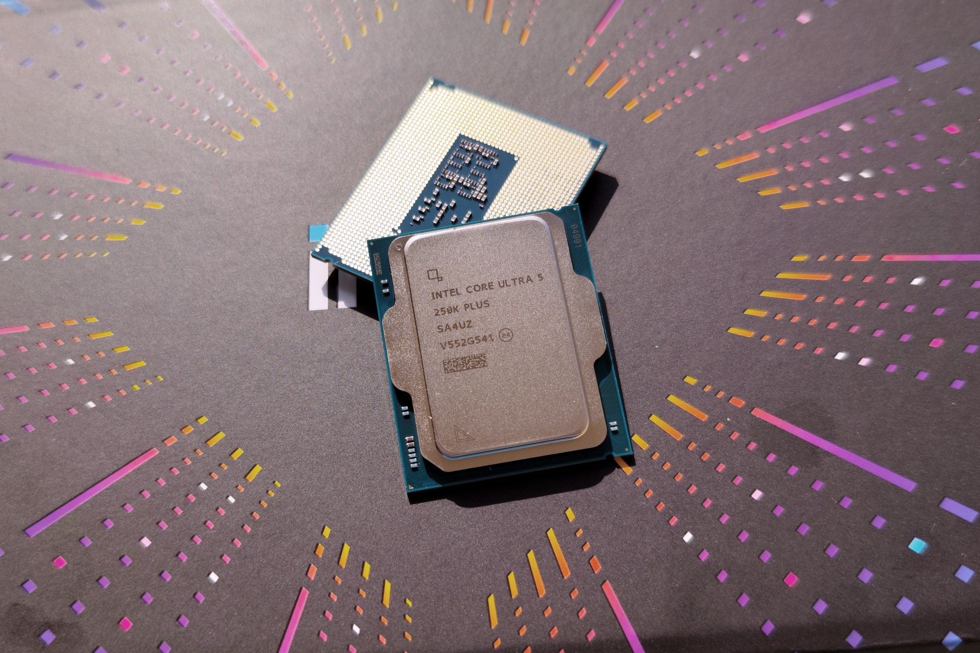 Intel Core Ultra 5 250K Plus