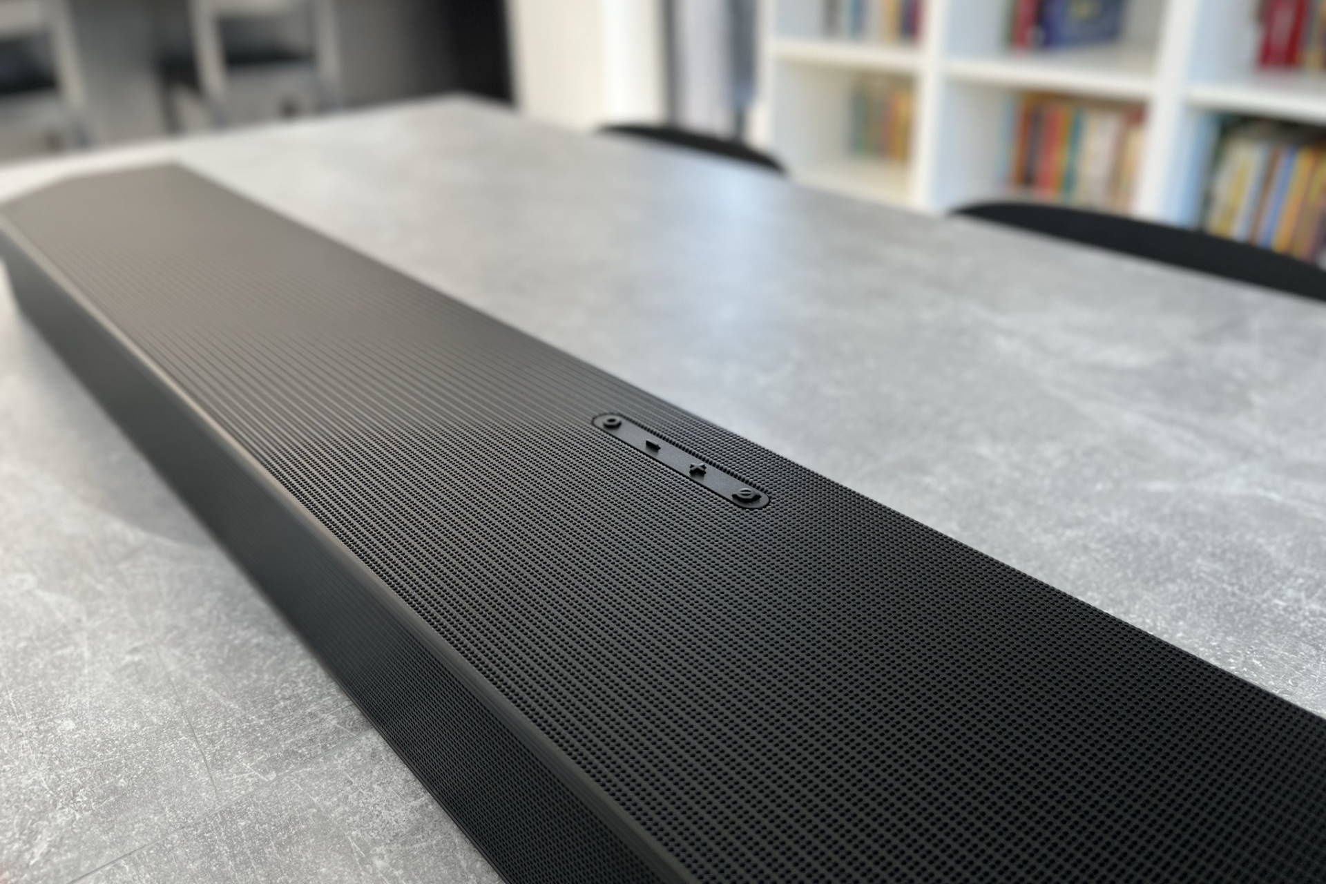 Samsung HW-Q990B - belka z góry