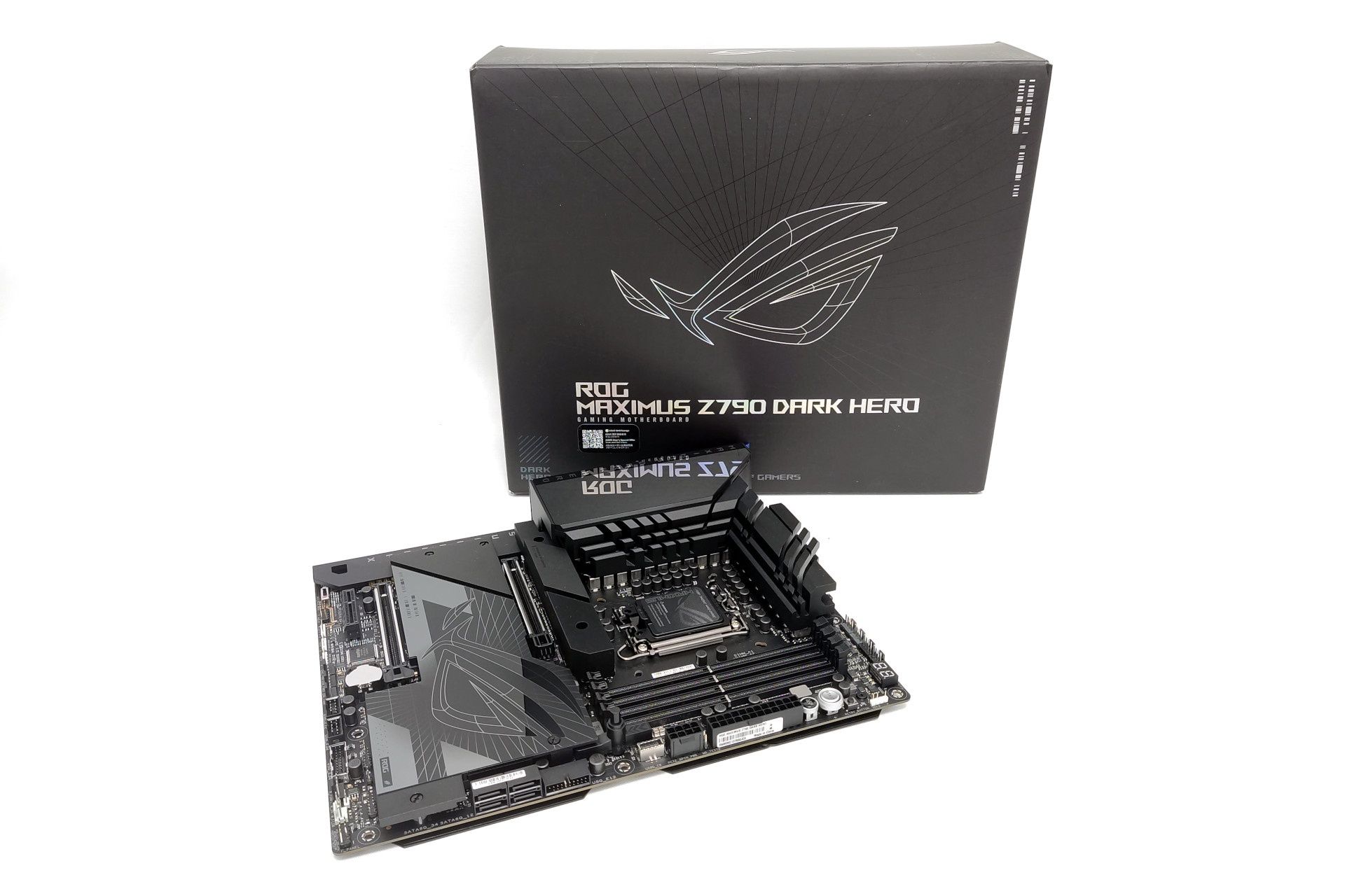 ASUS ROG Maximus Z790 Dark Hero