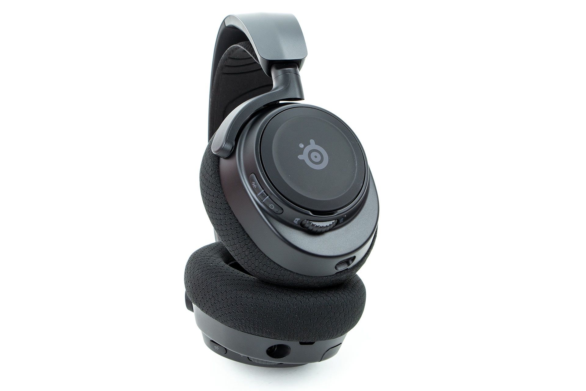 SteelSeries Arctis Nova 7