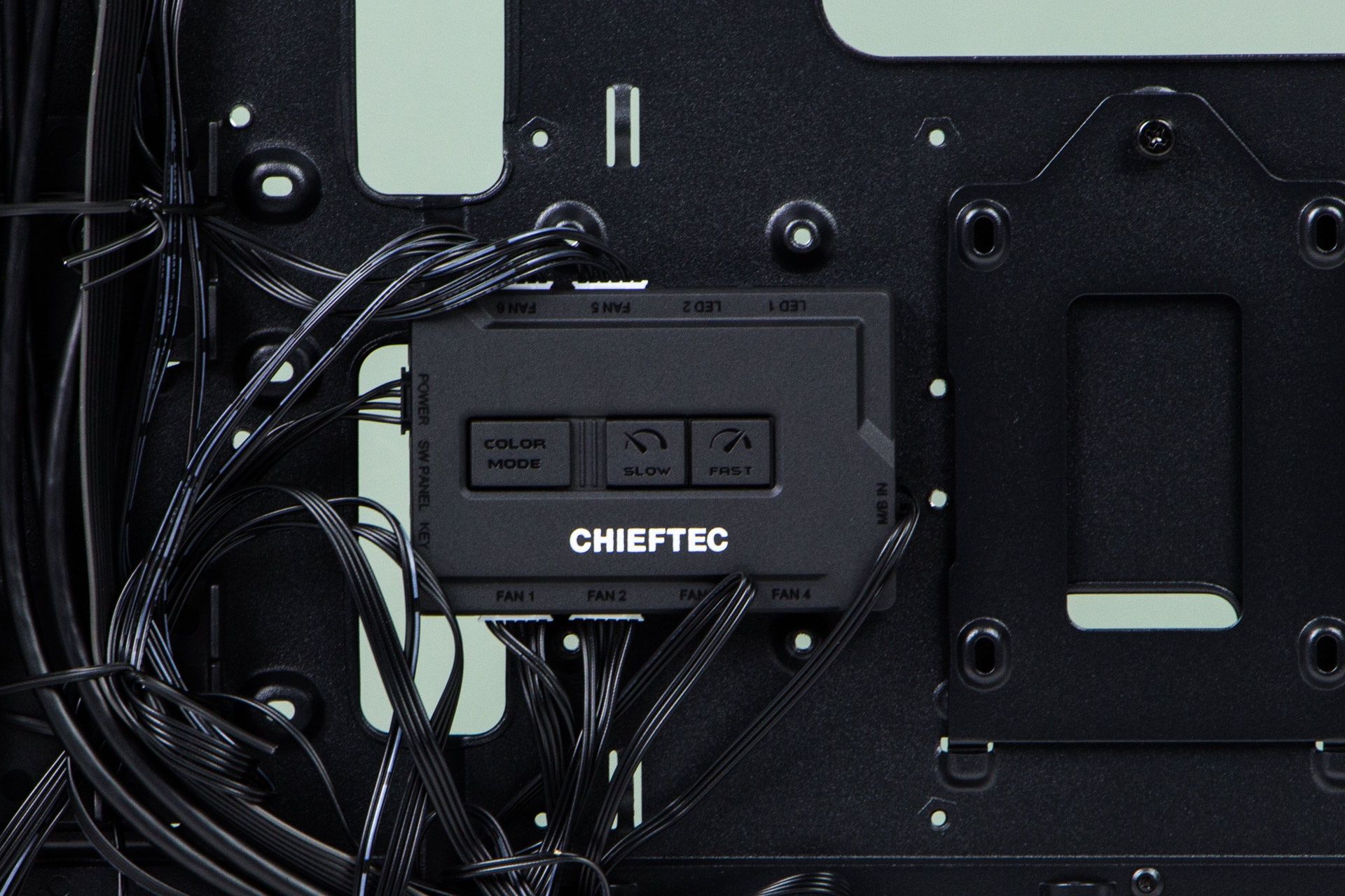 Chieftec Scorpion 3 GL-03B-OP