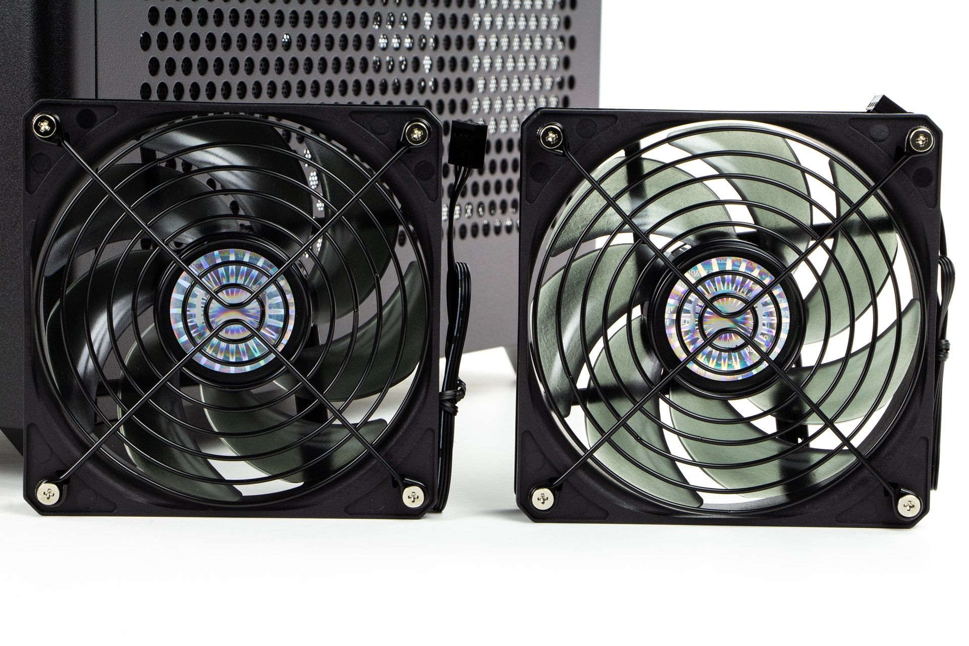Cooler Master MasterBox NR200P