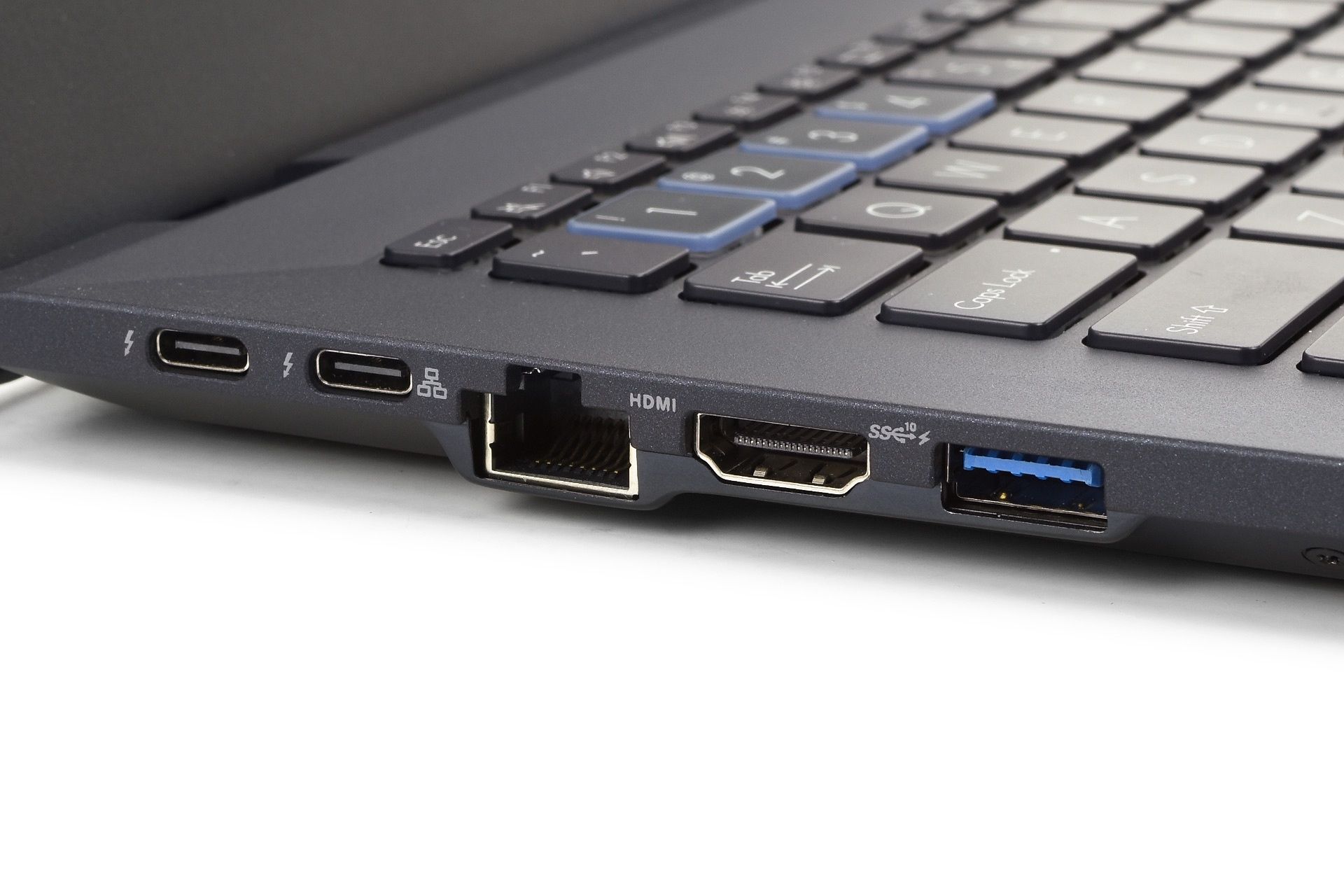 Asus ExpertBook B5 porty