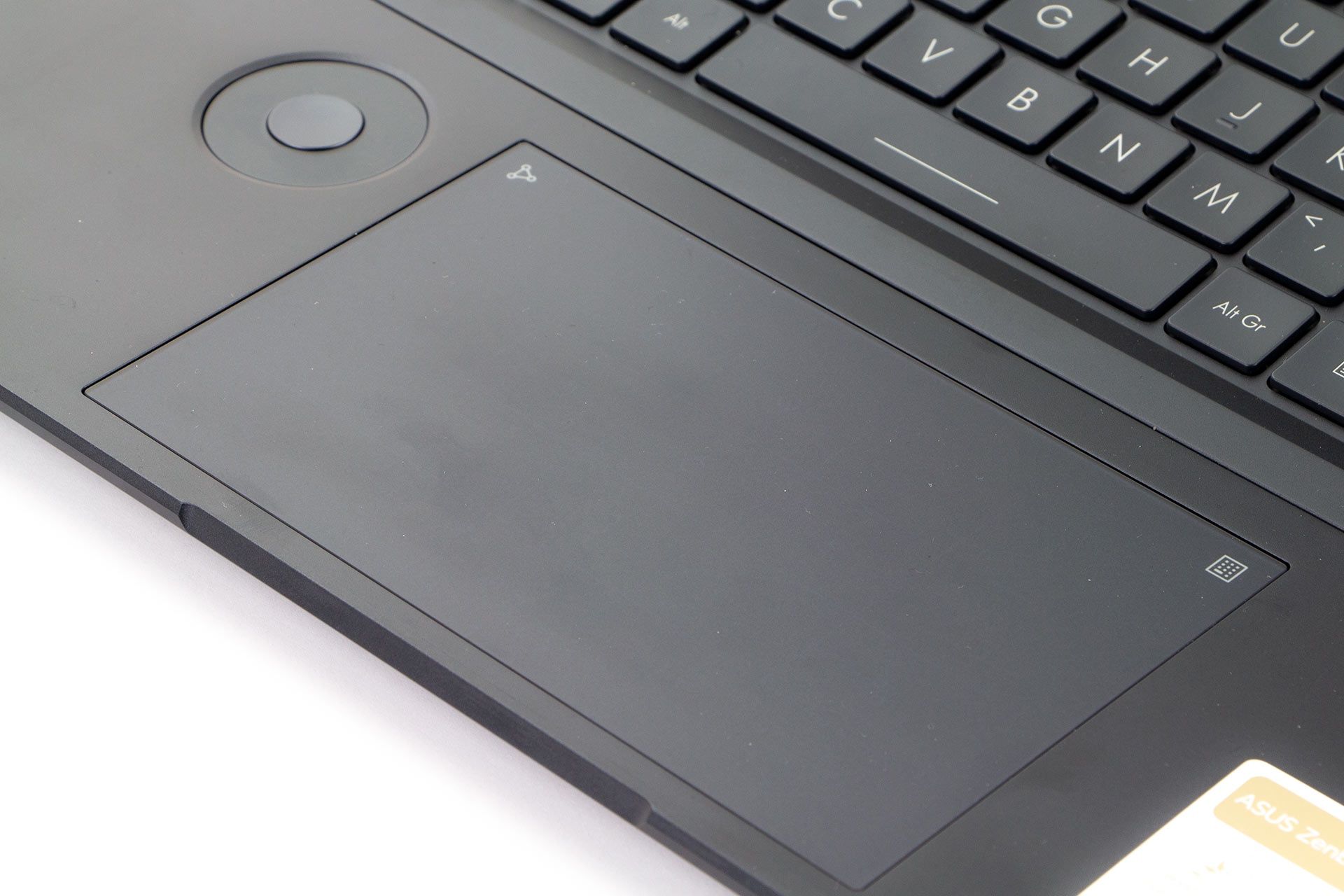 ASUS Zenbook Pro 16X OLED