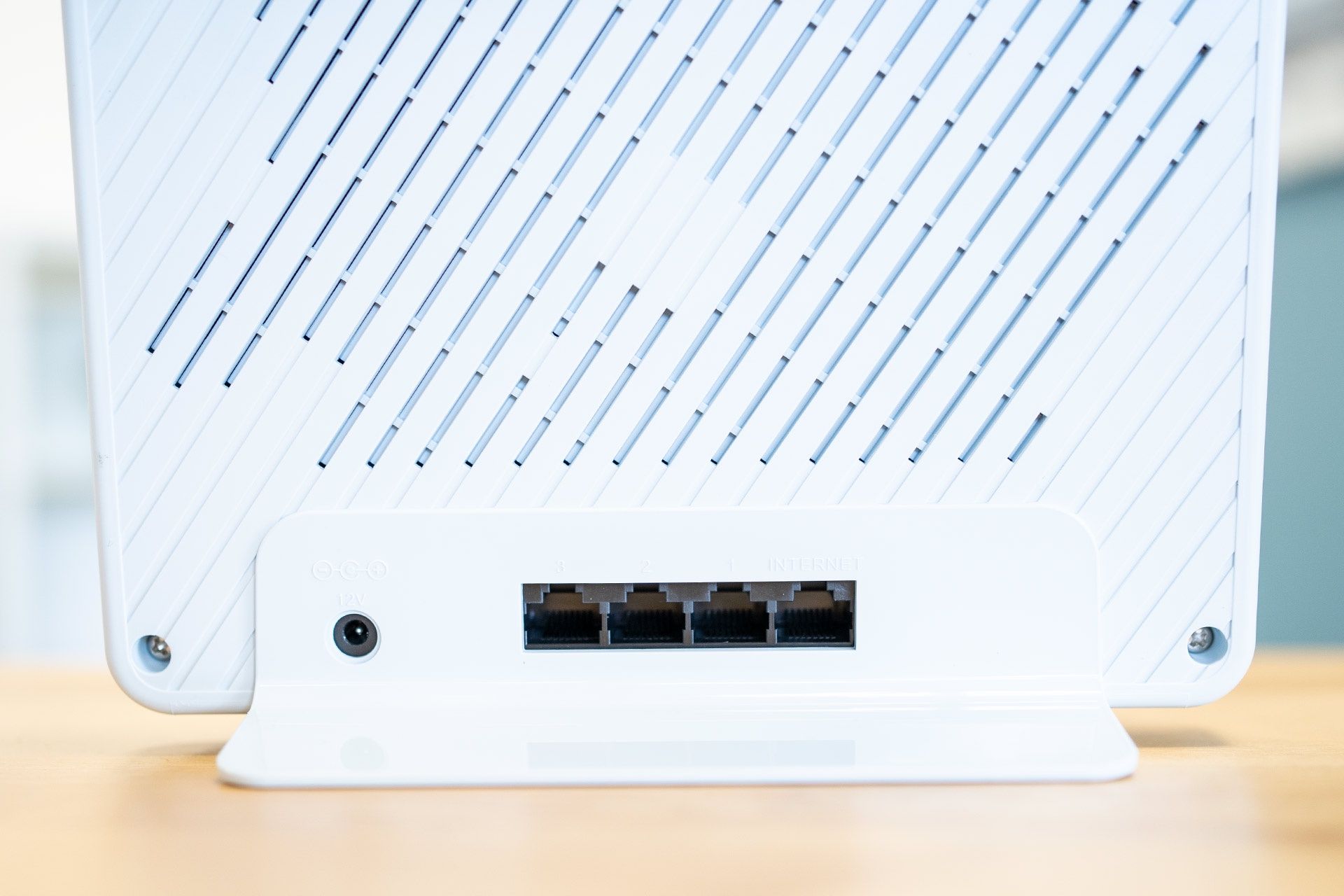 D-Link EAGEL PRO G416/EE - złącza