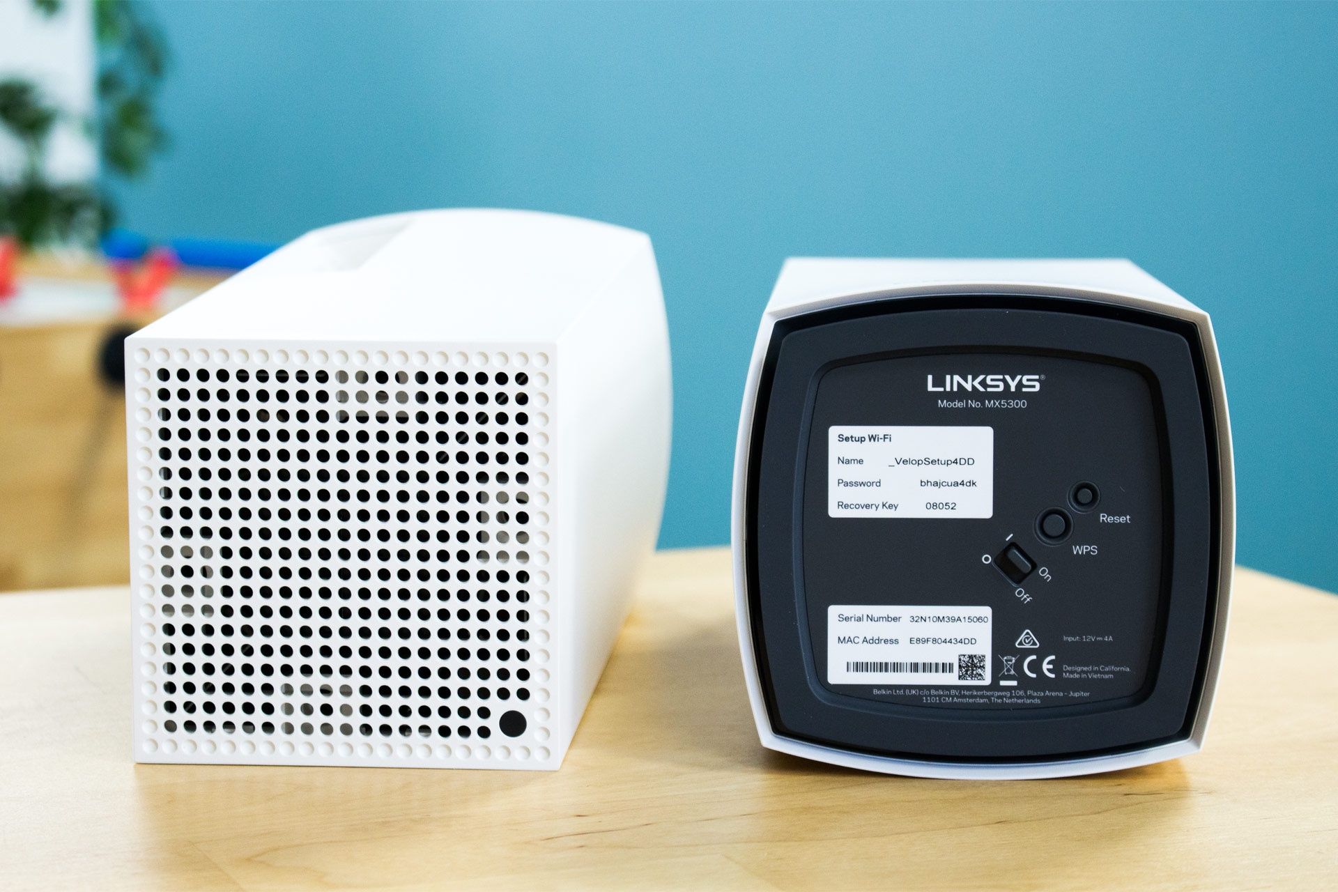 Linksys Velop Whole Home Mesh WiFi 6 MX5300-EU - widok od góry
