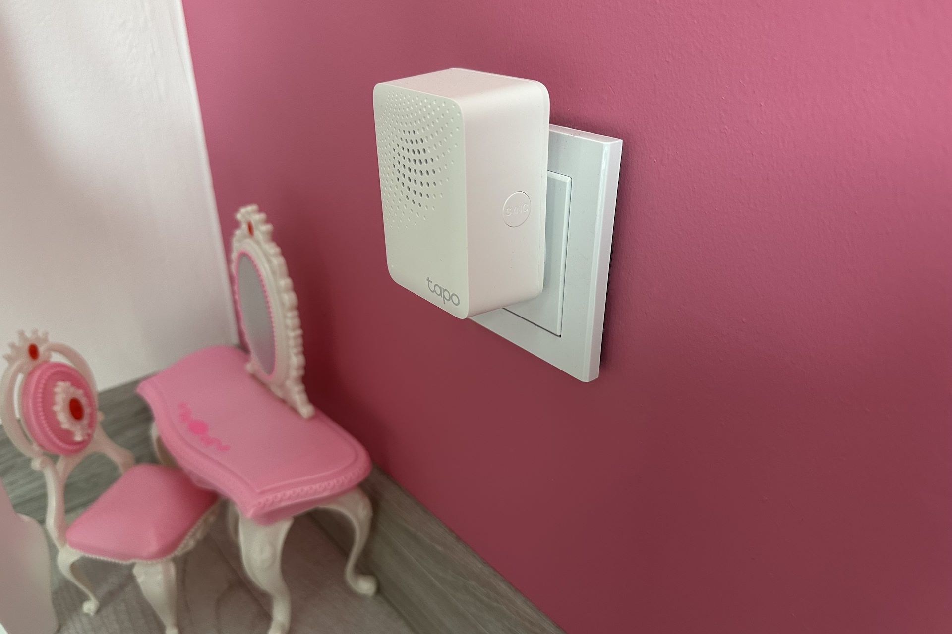 TP-Link Tapo Smart - H100 zamontowany