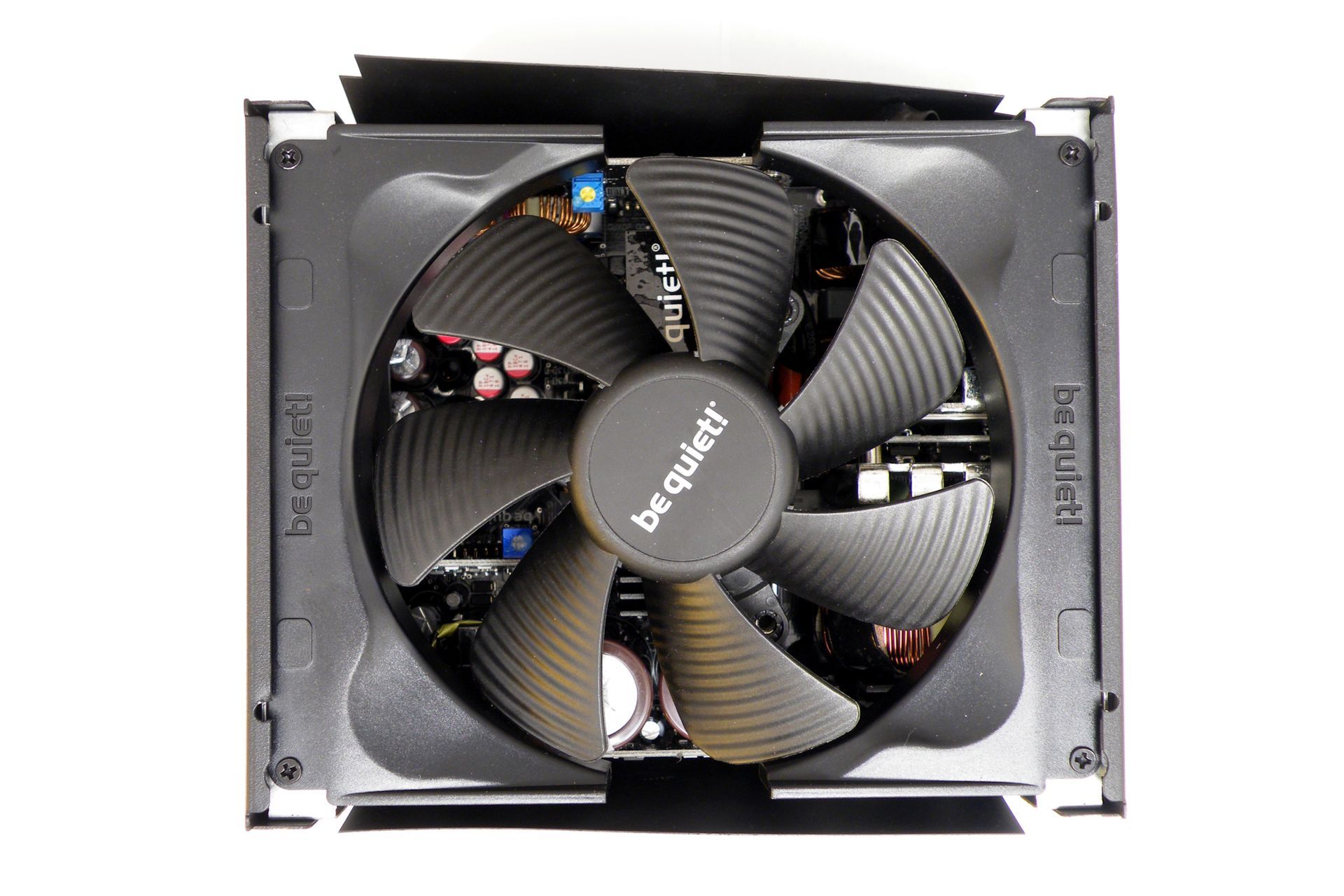 be quiet! Dark Power 13 850W