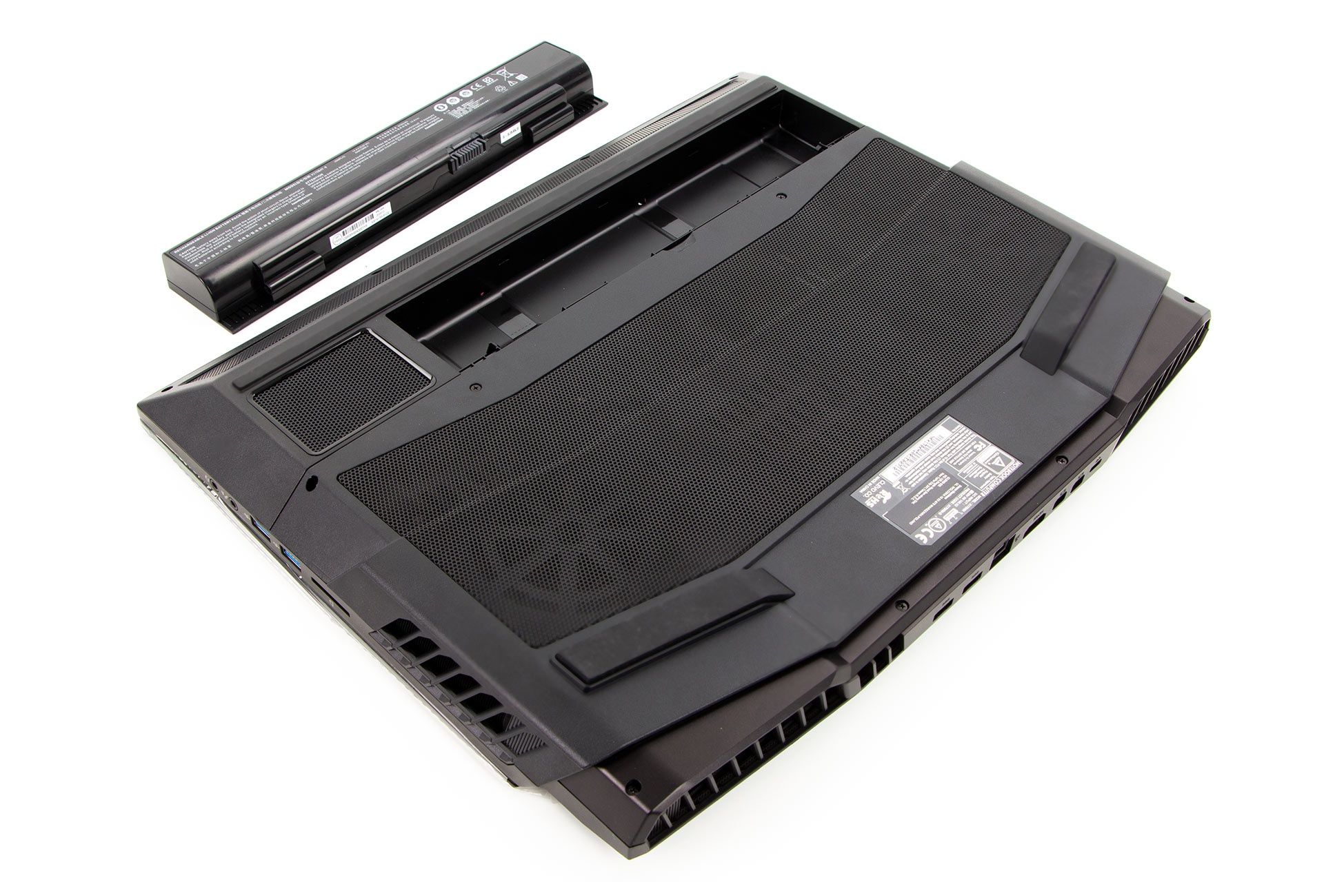Dream Machines RX3080-17PL38 - od spodu