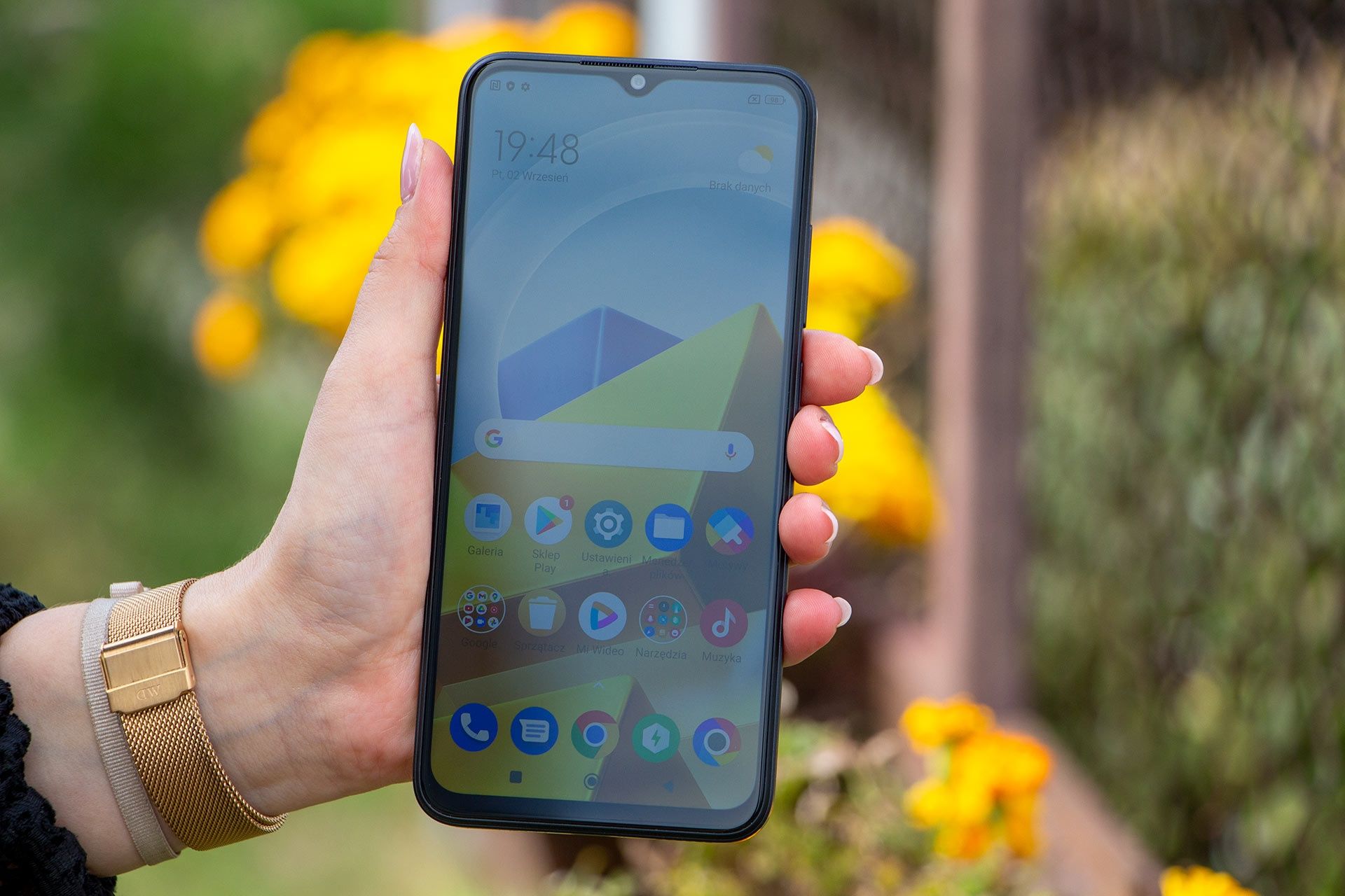 POCO M5