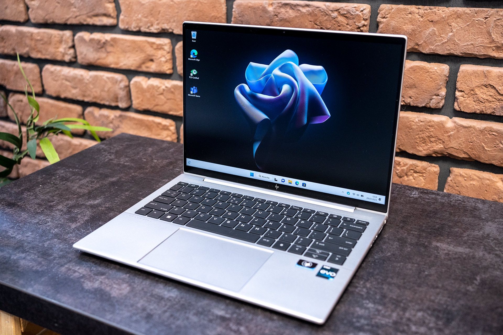 HP Elite Dragonfly G3