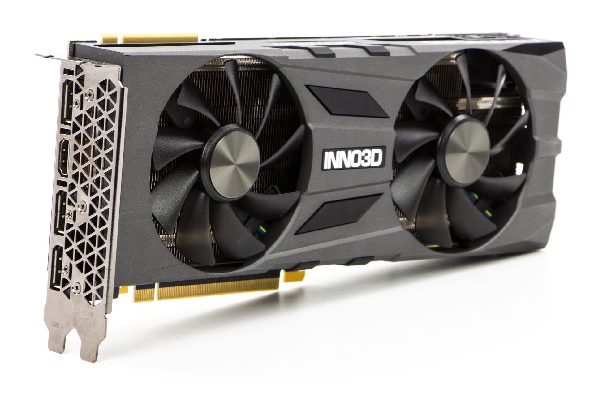 Inno3D GeForce RTX 2070 Super Twin X2 OC - typowa dwuslotowa konstrukcja