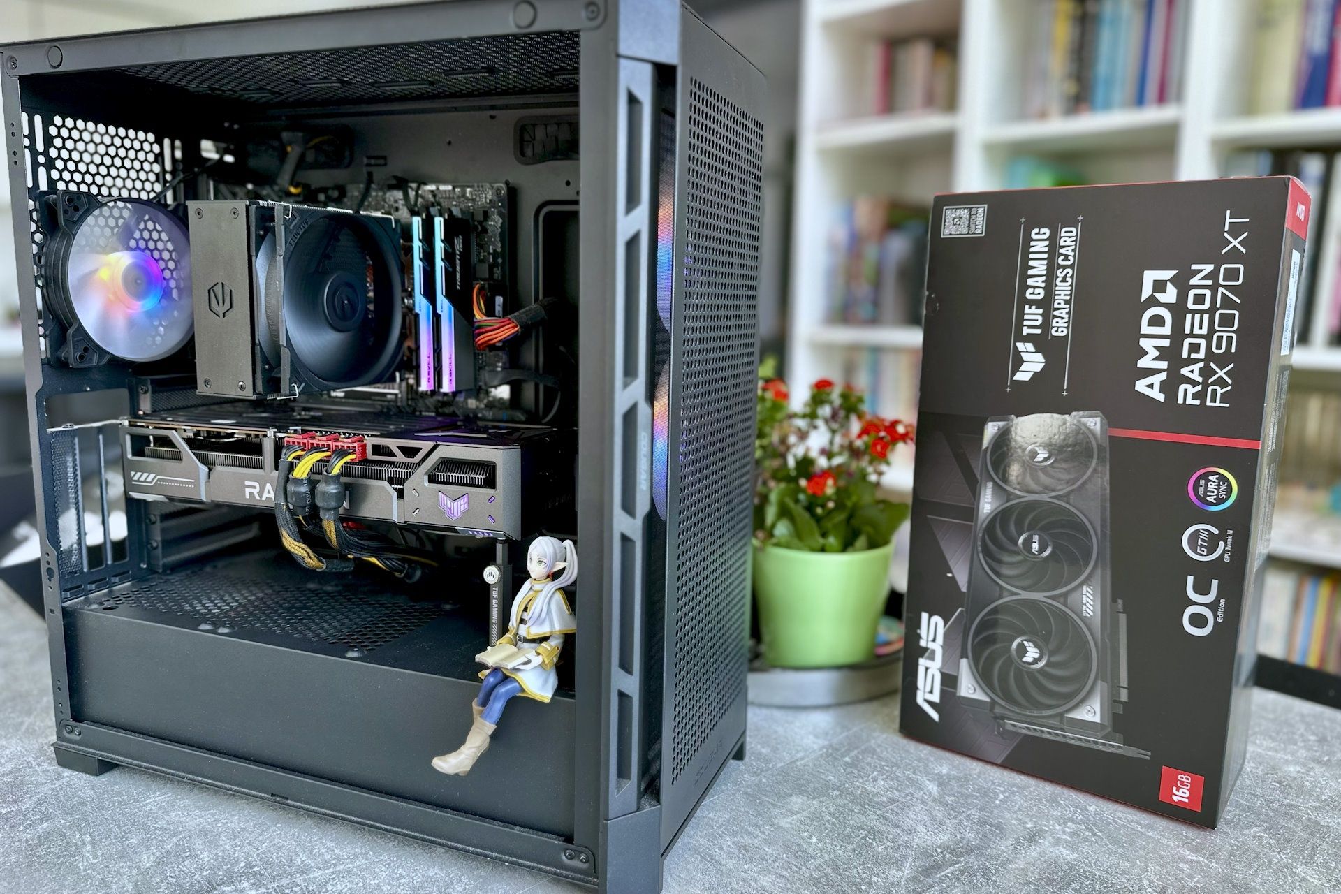 ASUS Radeon RX 9070 XT TUF Gaming OC - z figurką