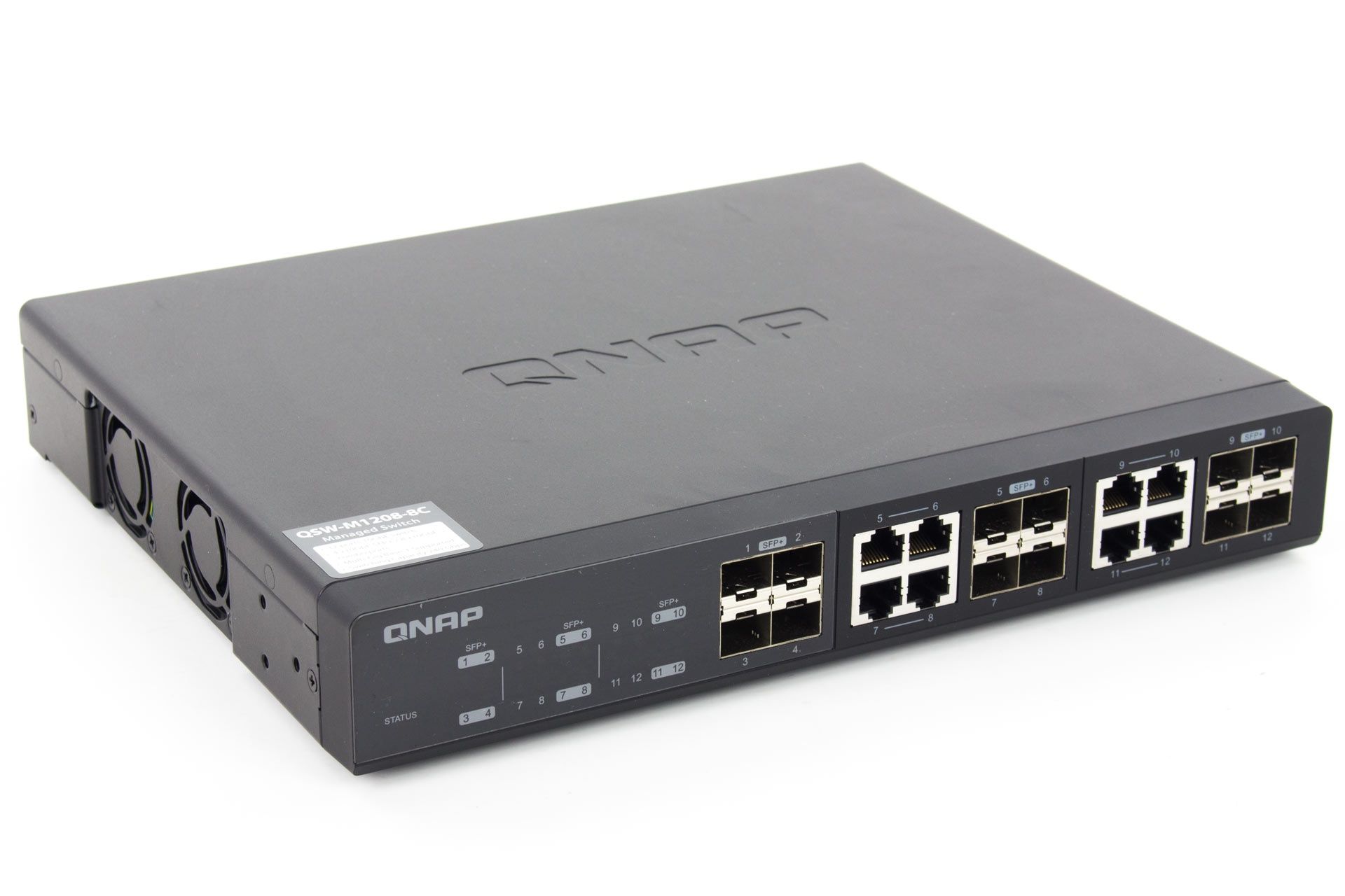 QNAP QSW-M1208-8C - z profilu