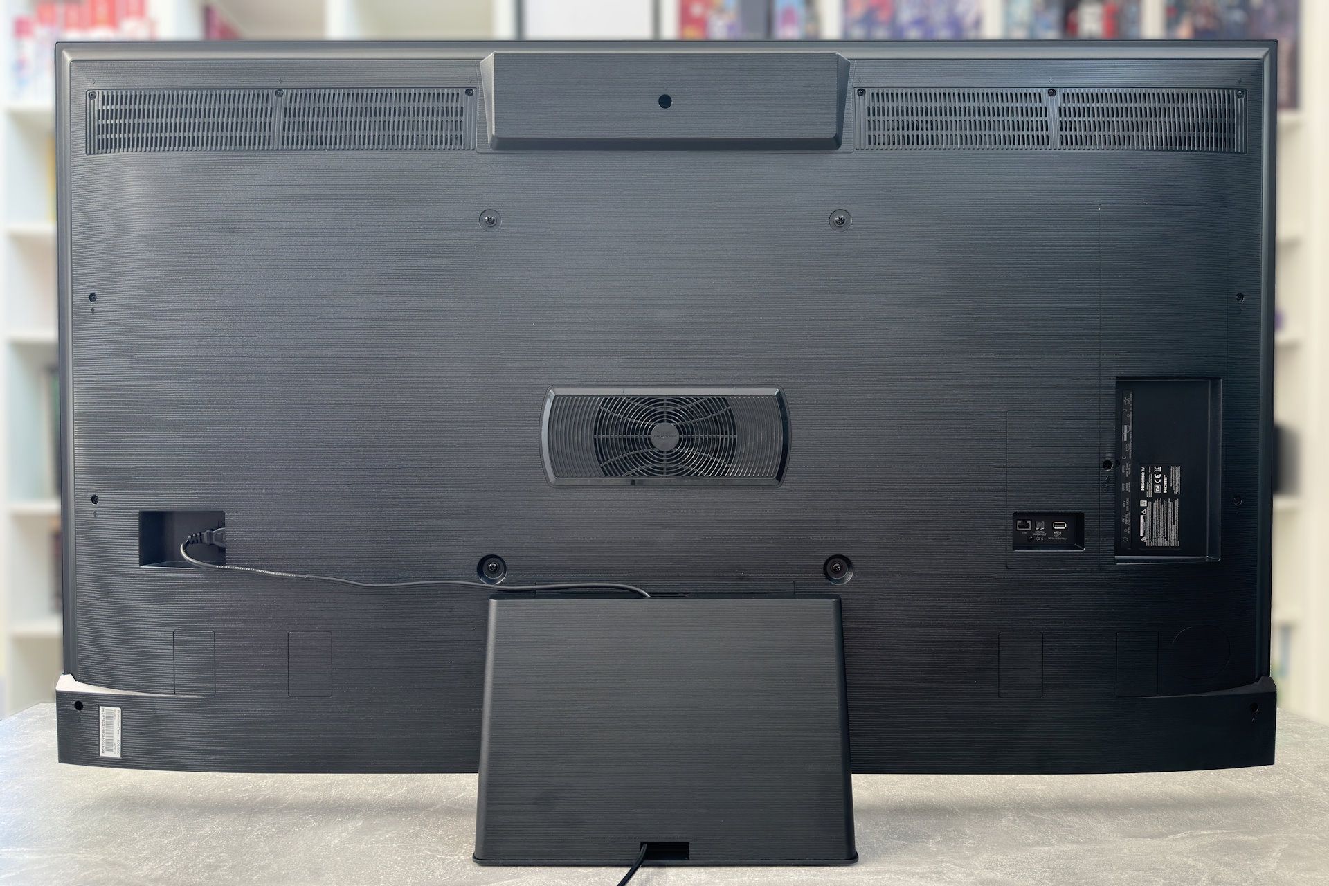 Hisense ULED 65U8KQ - plecy