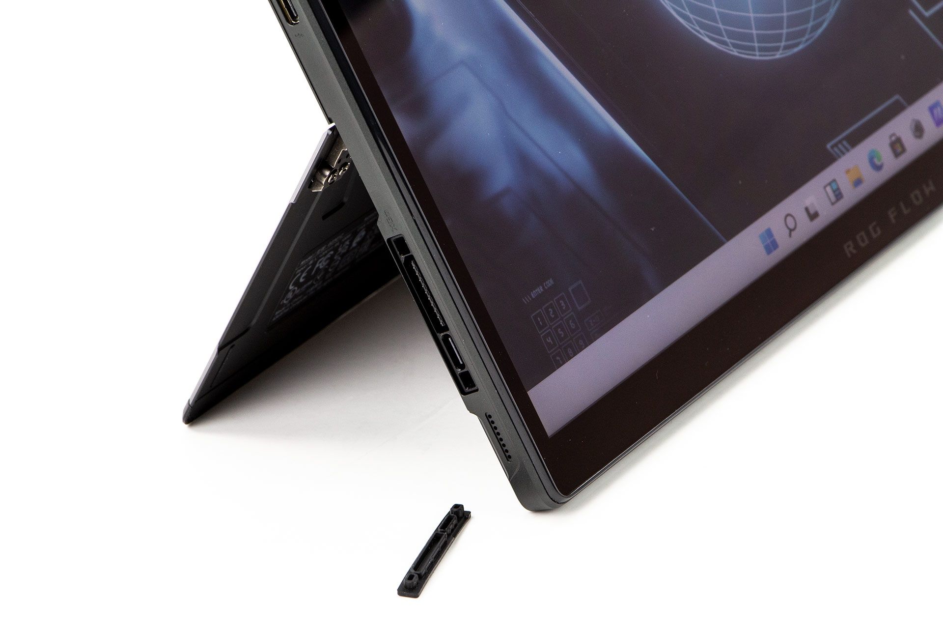 ASUS ROG Flow Z13 - złącze XG Mobile