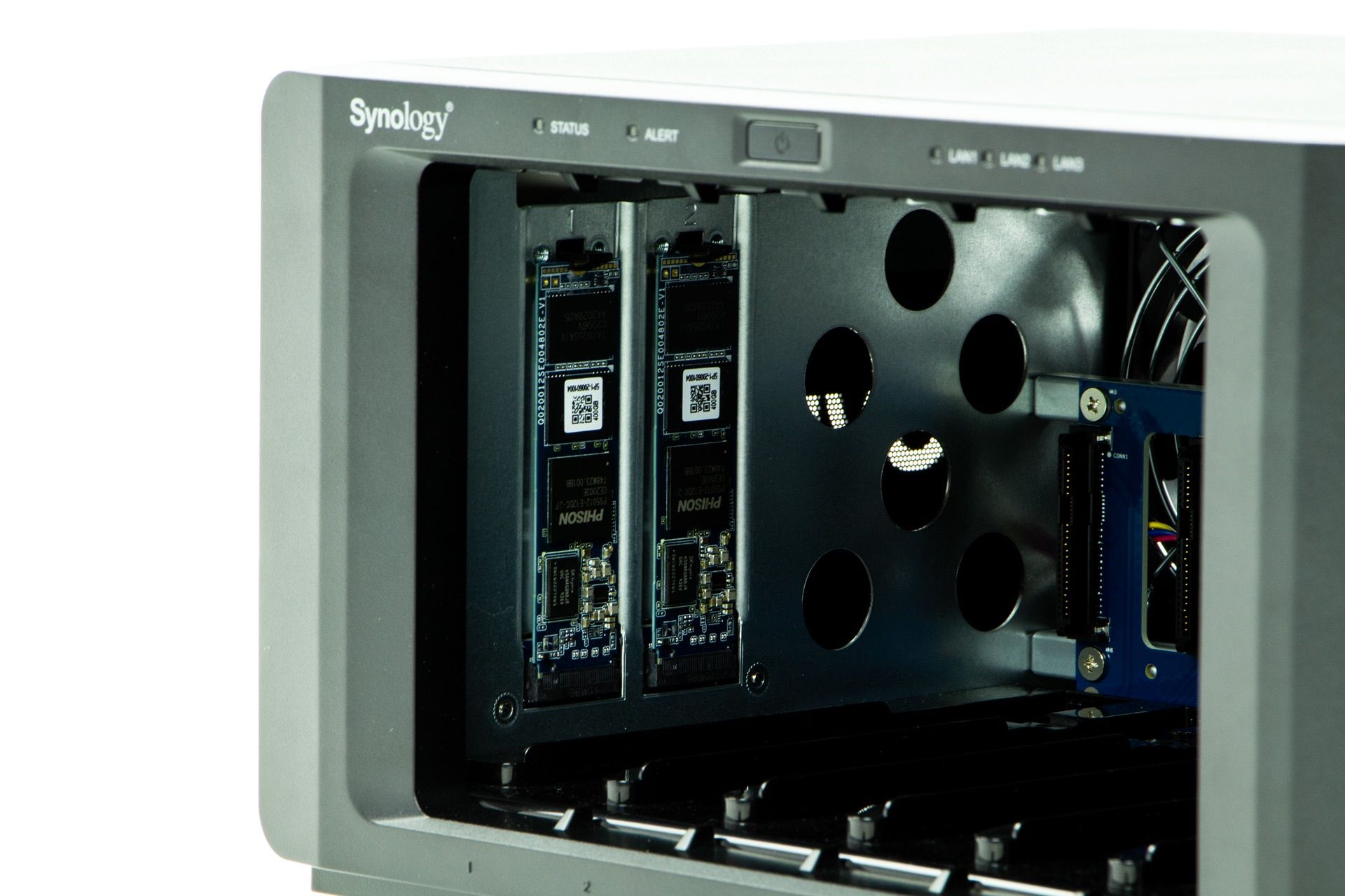 Synology SNV3400-400G - wyniki testu AS SSD