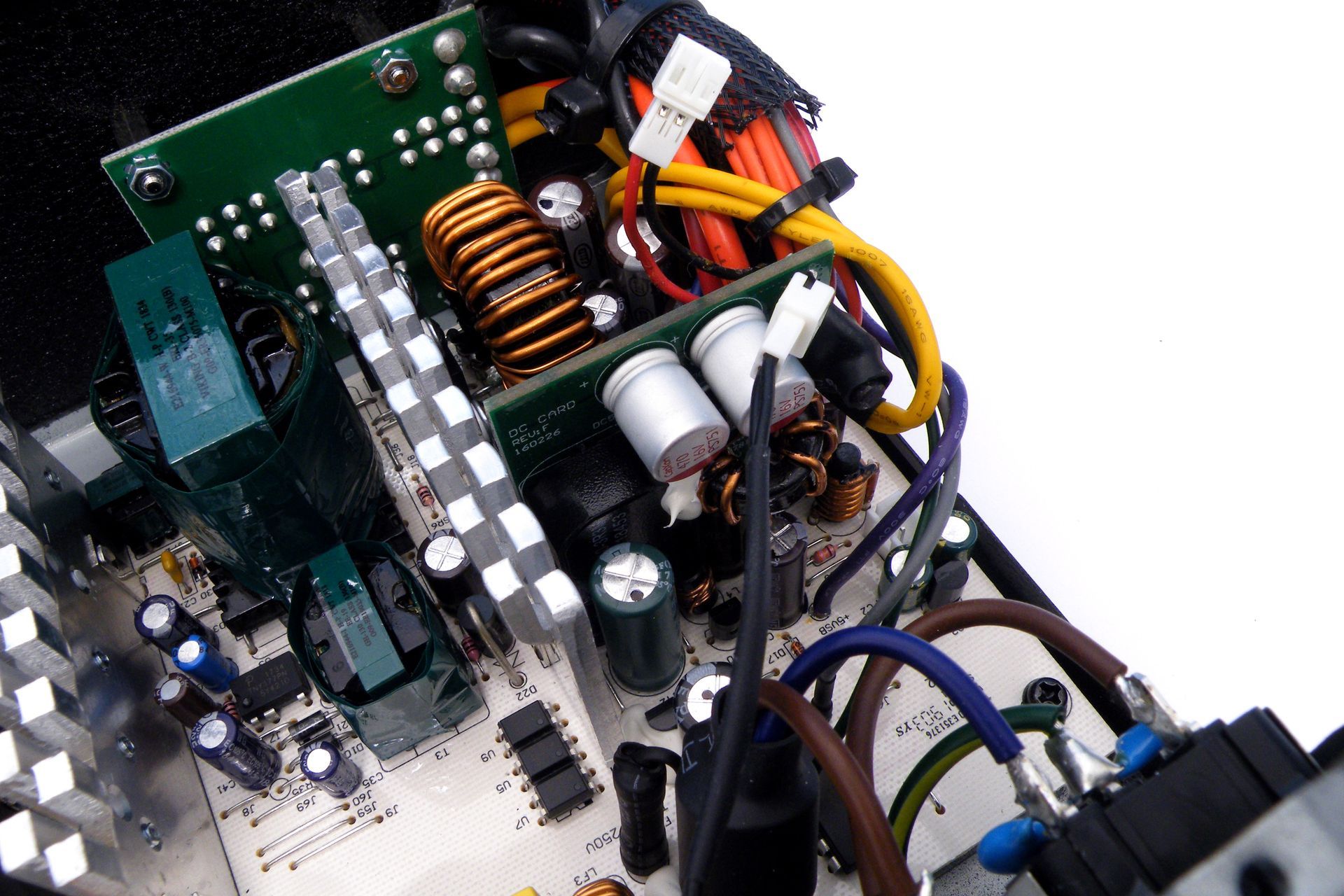 Chieftec Photon Gold 650W - wnętrze