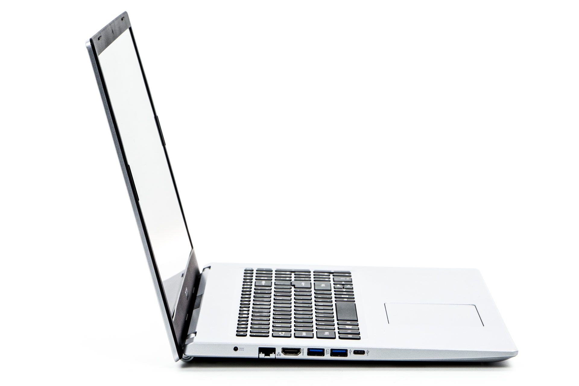 Acer Aspire 5 A517-52-52QW - z boku