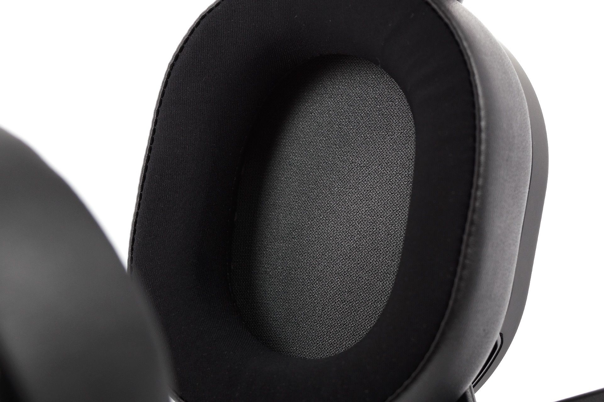 Corsair HS65 Surround