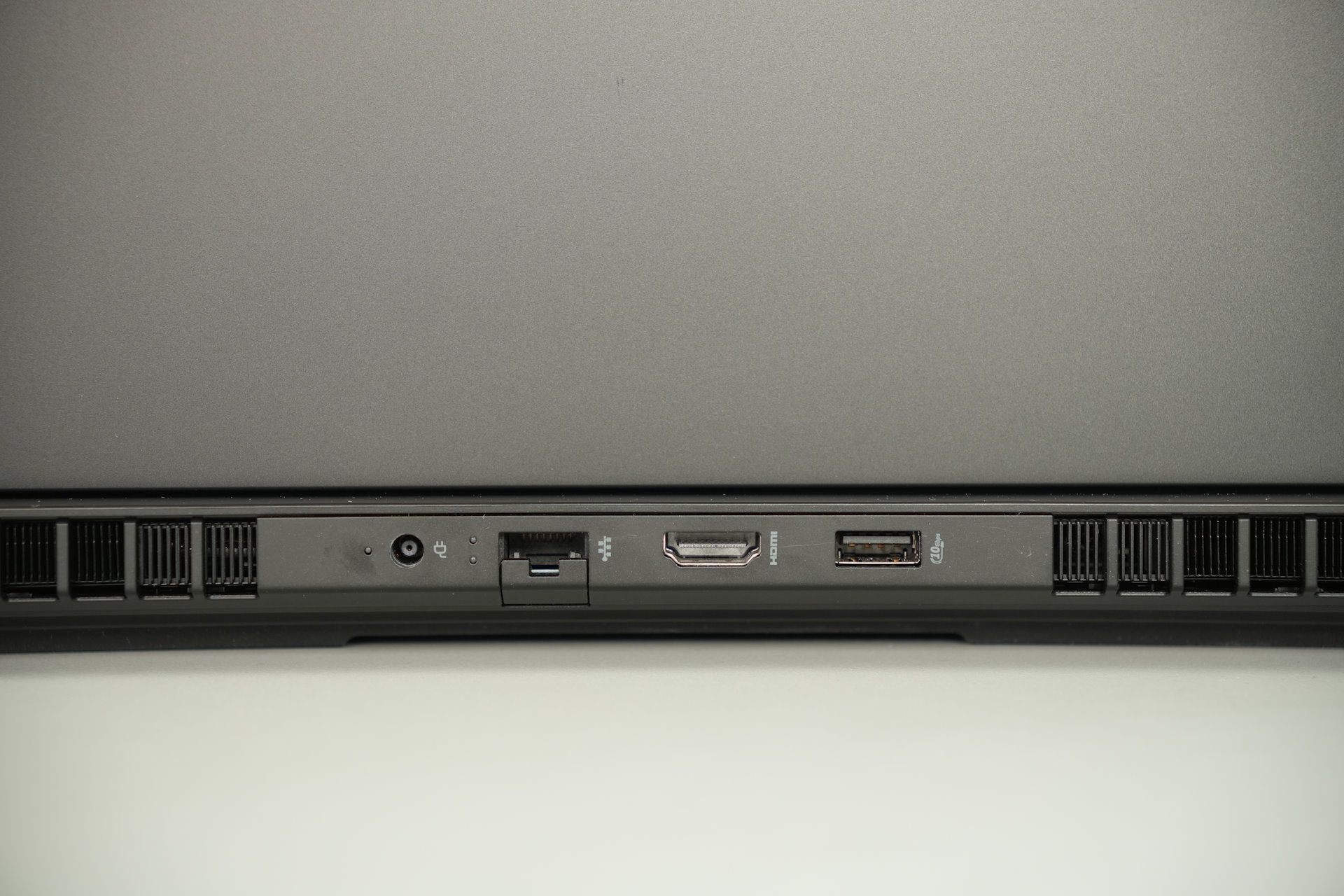 OMEN MAX 16 -
