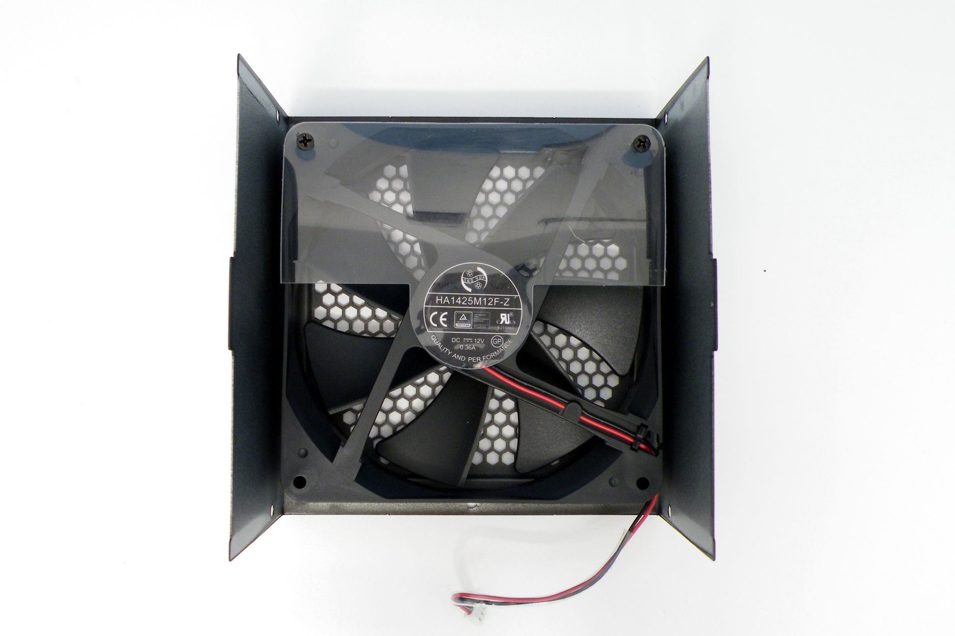 MSI MPG A750GF - wentylator