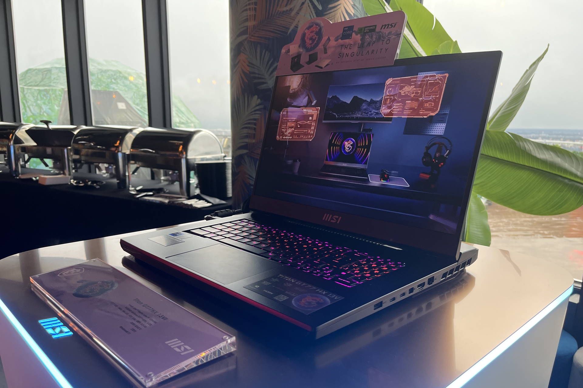 MSI Titan GT77 V13