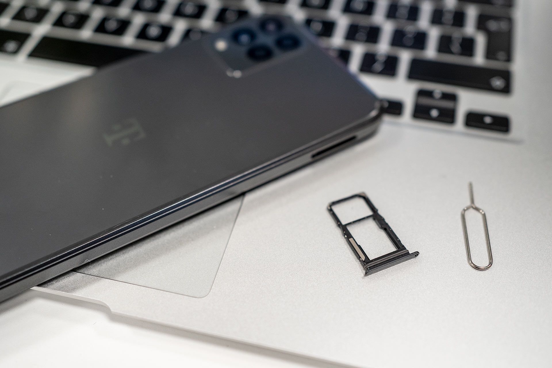 T Phone Pro 5G