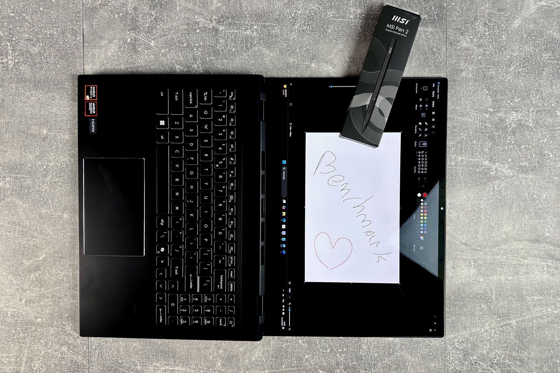 MSI Summit A16 AI+ - rysowanie