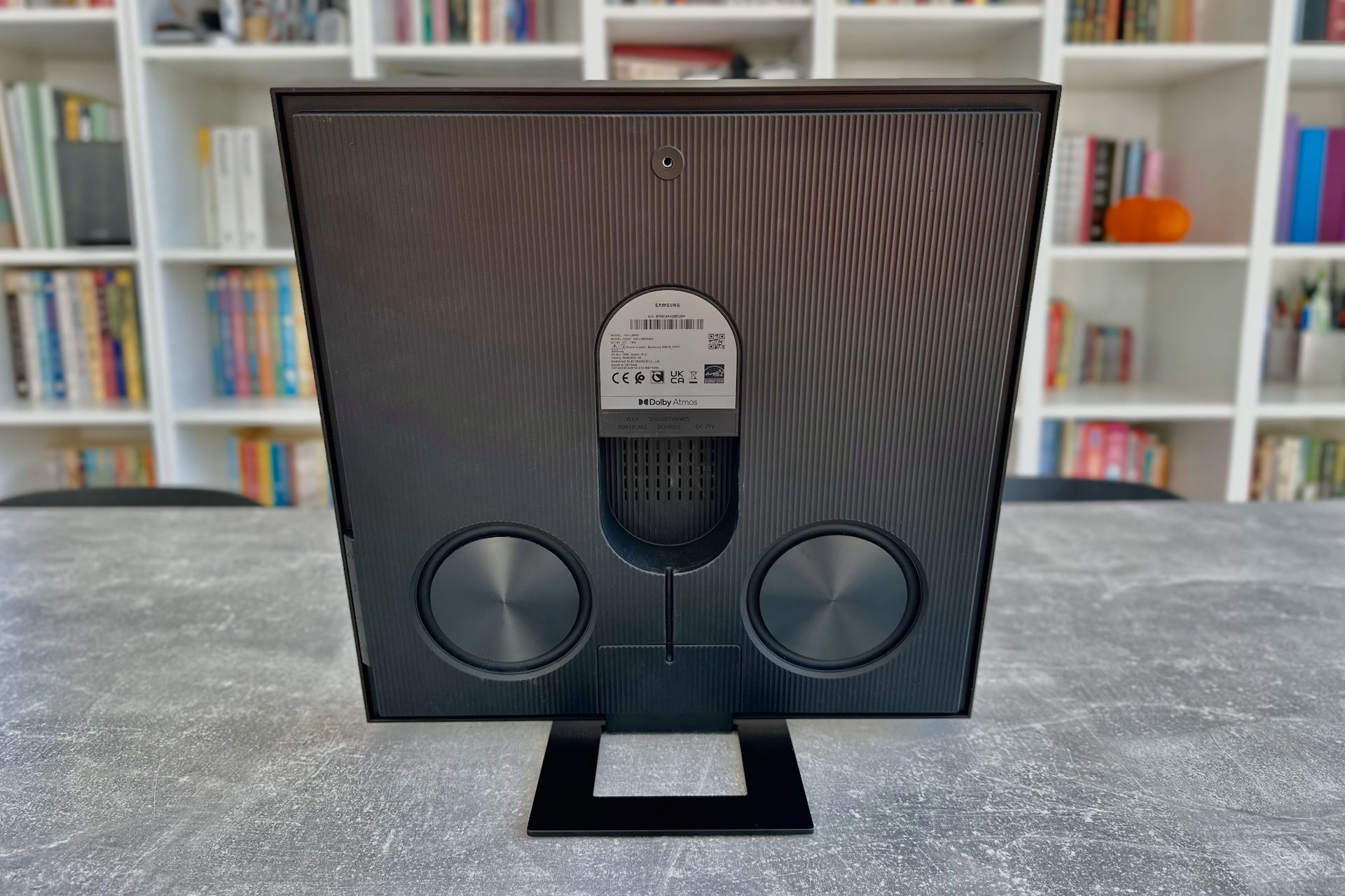 Samsung Music Frame - głośniki z tyłu