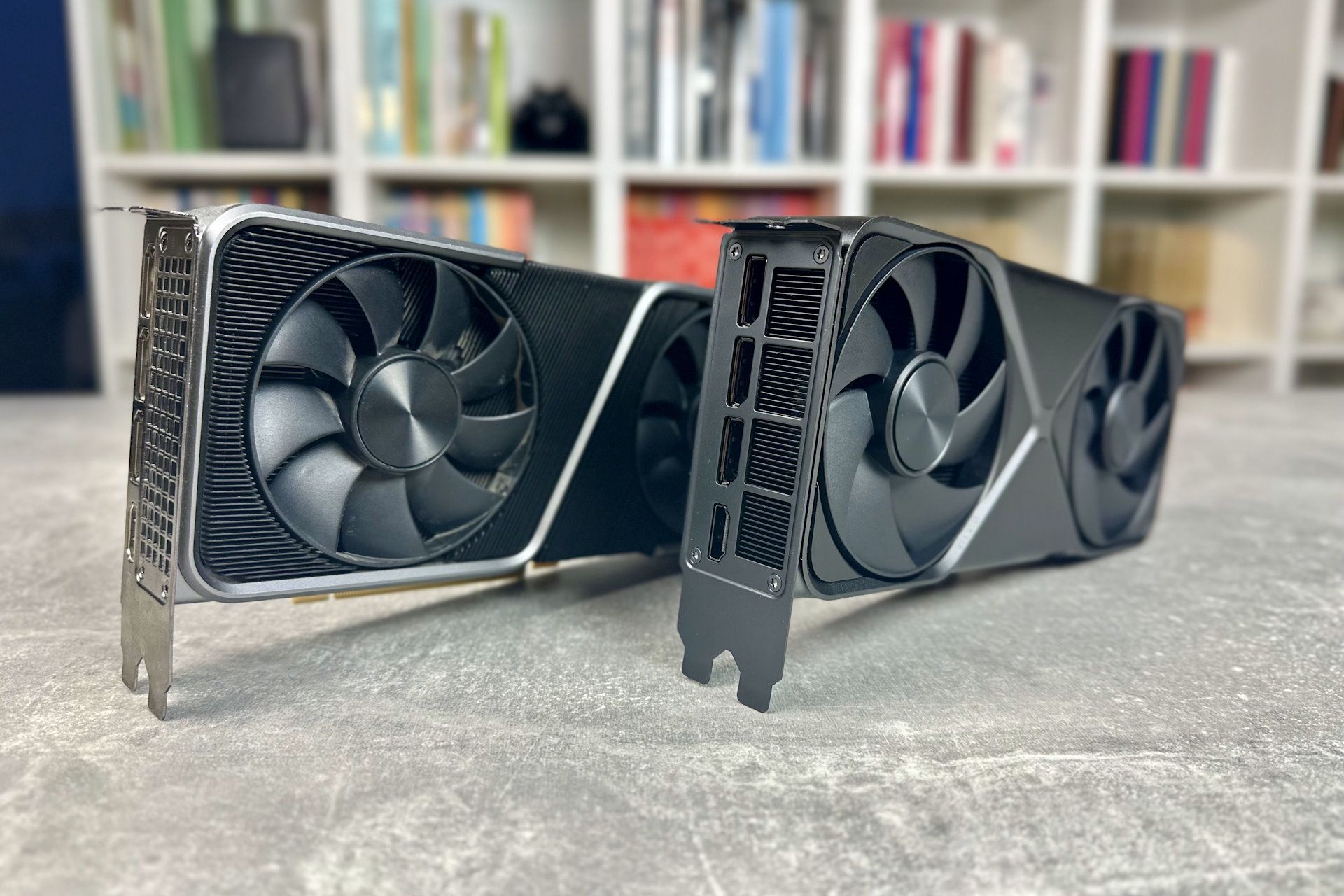 NVIDIA GeForce RTX 5070 Founders Edition - z RTX 3070 FE