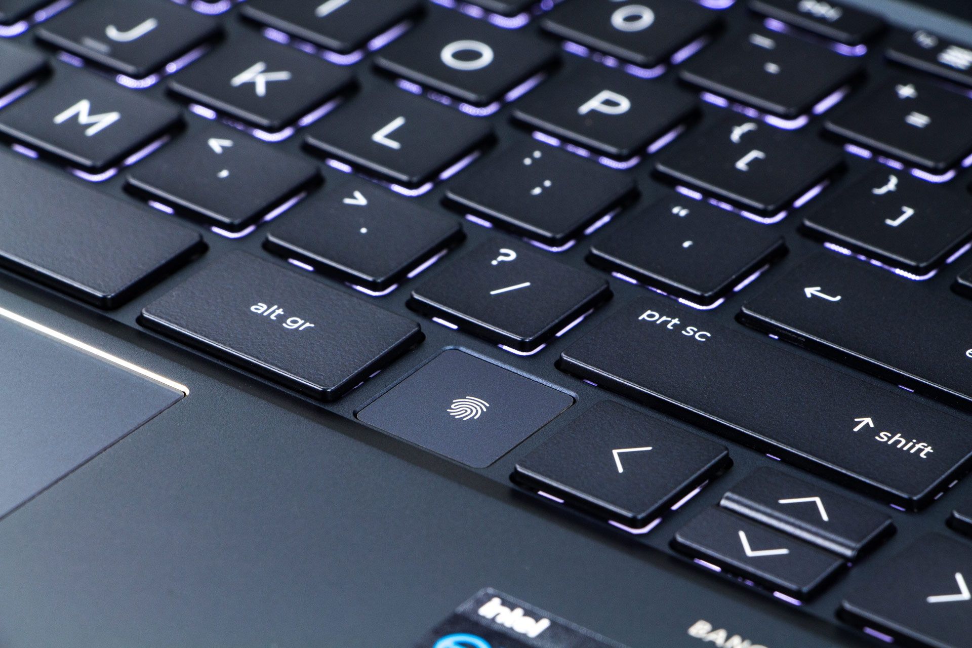 HP Spectre X360 14 - Podświetlanie klawiszy i czytnik lini papilarnych