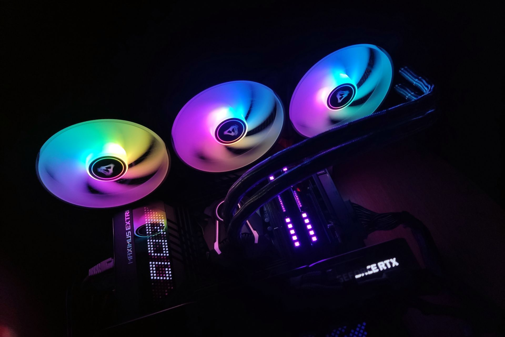 Arctic P14 PWM PST A-RGB 0dB