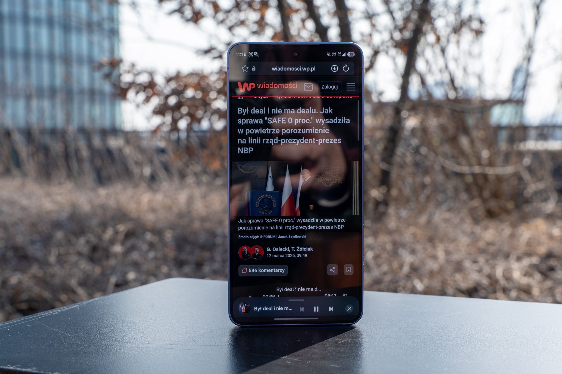 Samsung Galaxy S26 - czytanie podsumowania przez AI