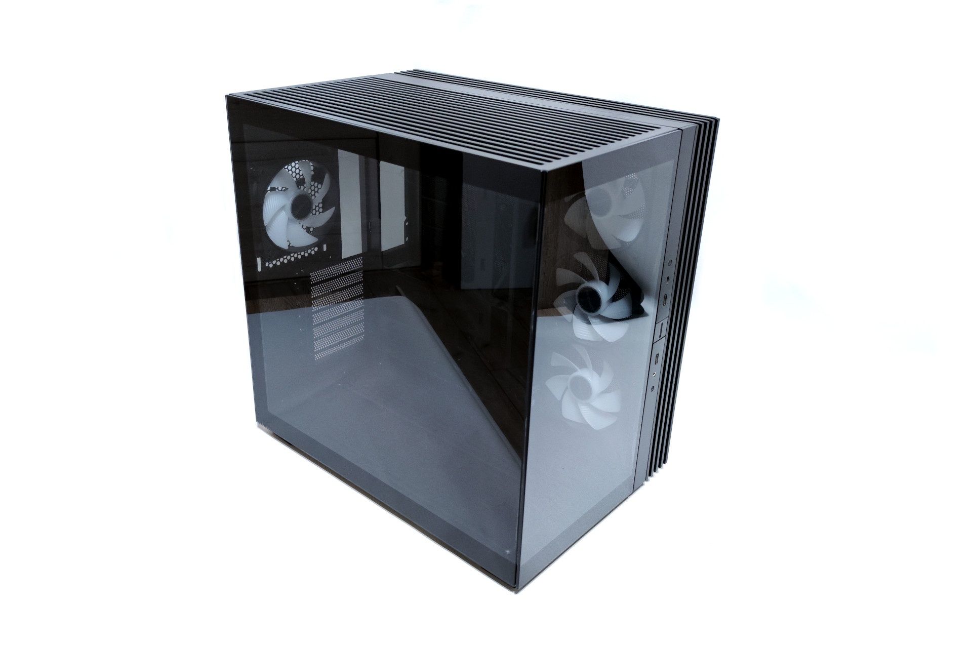 be quiet! Light Base 600 LX