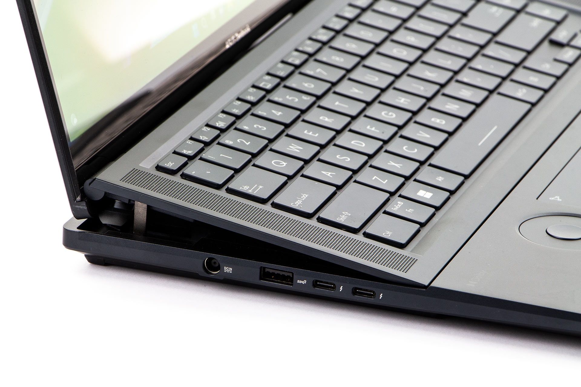 ASUS Zenbook Pro 16X OLED