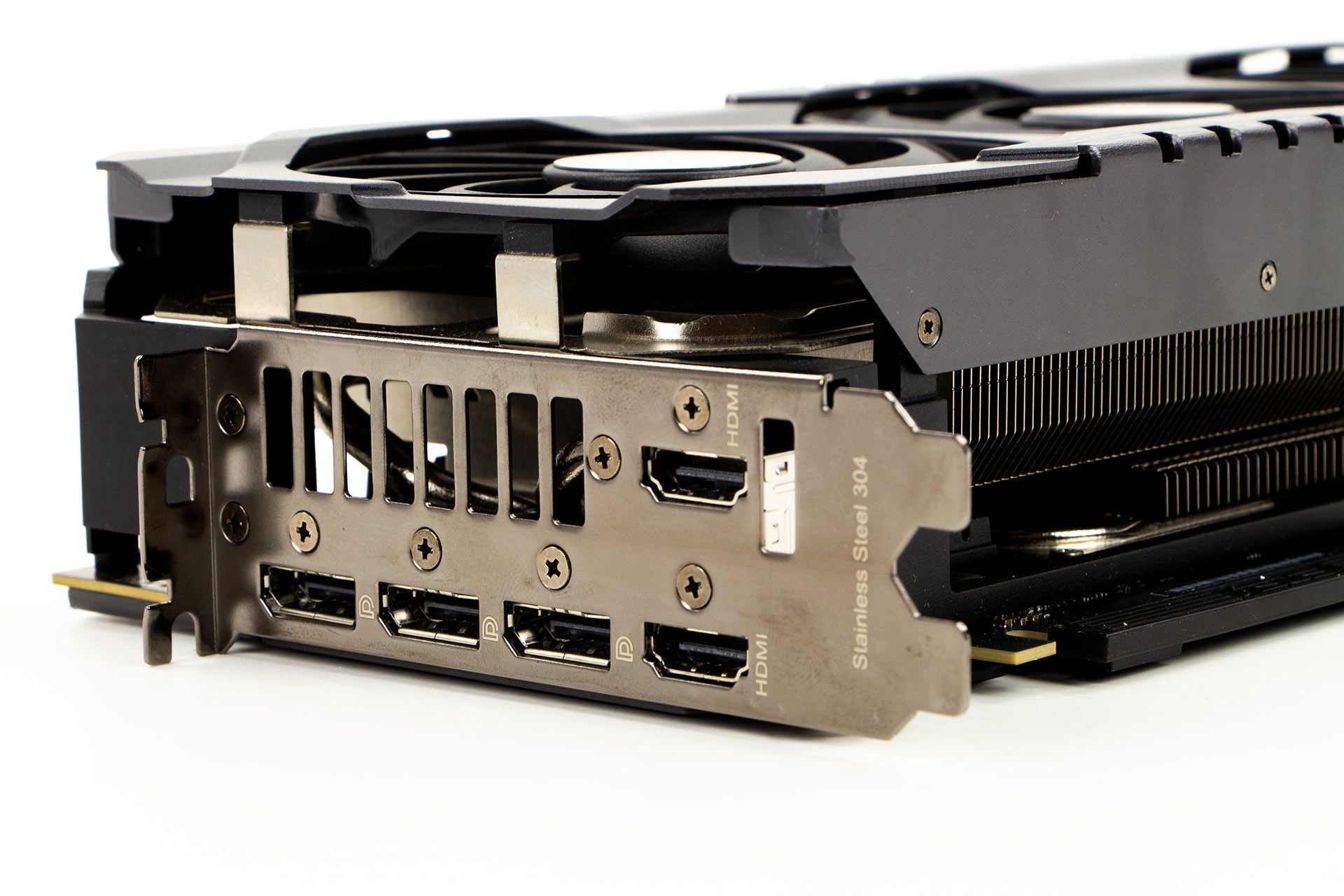 ASUS GeForce RTX 3090 Ti TUF Gamin OC - złacza
