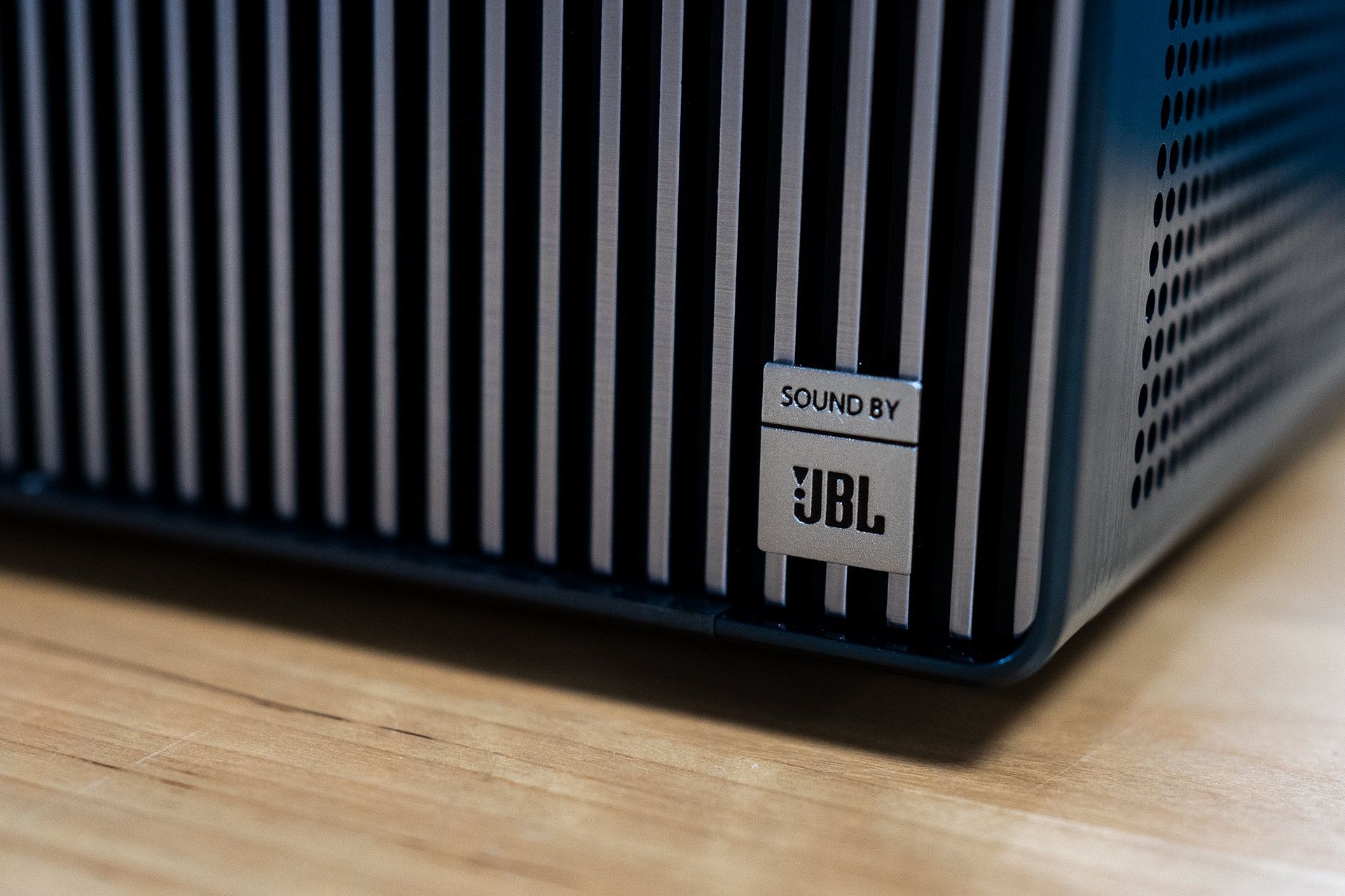 Hisemse C1 - JBL