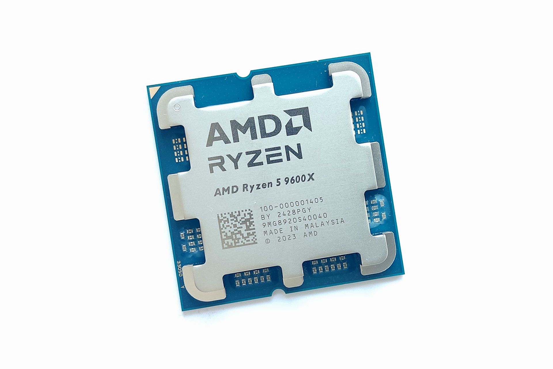 AMD Ryzen 5 9600X
