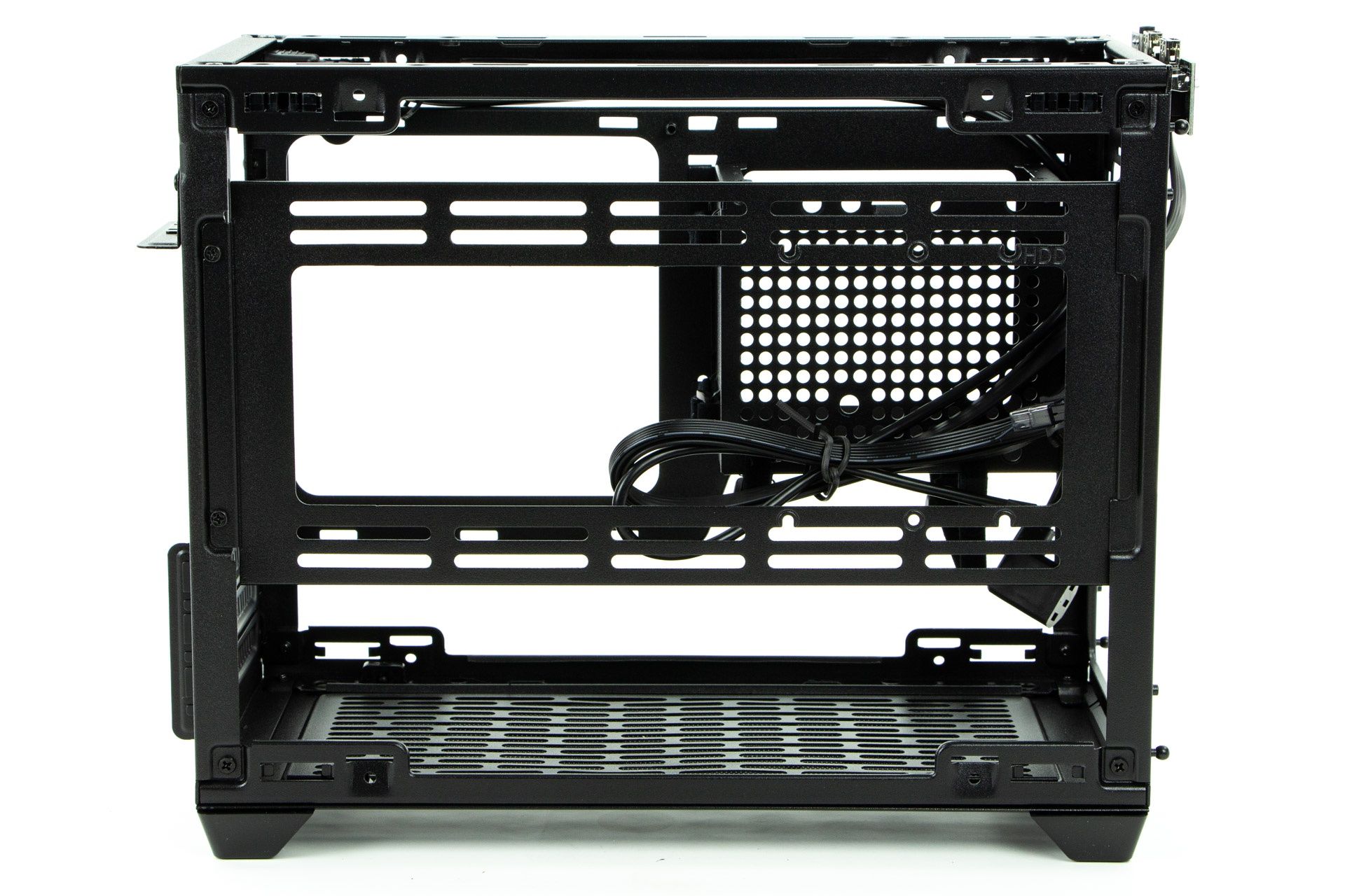 Cooler Master MasterBox NR200P