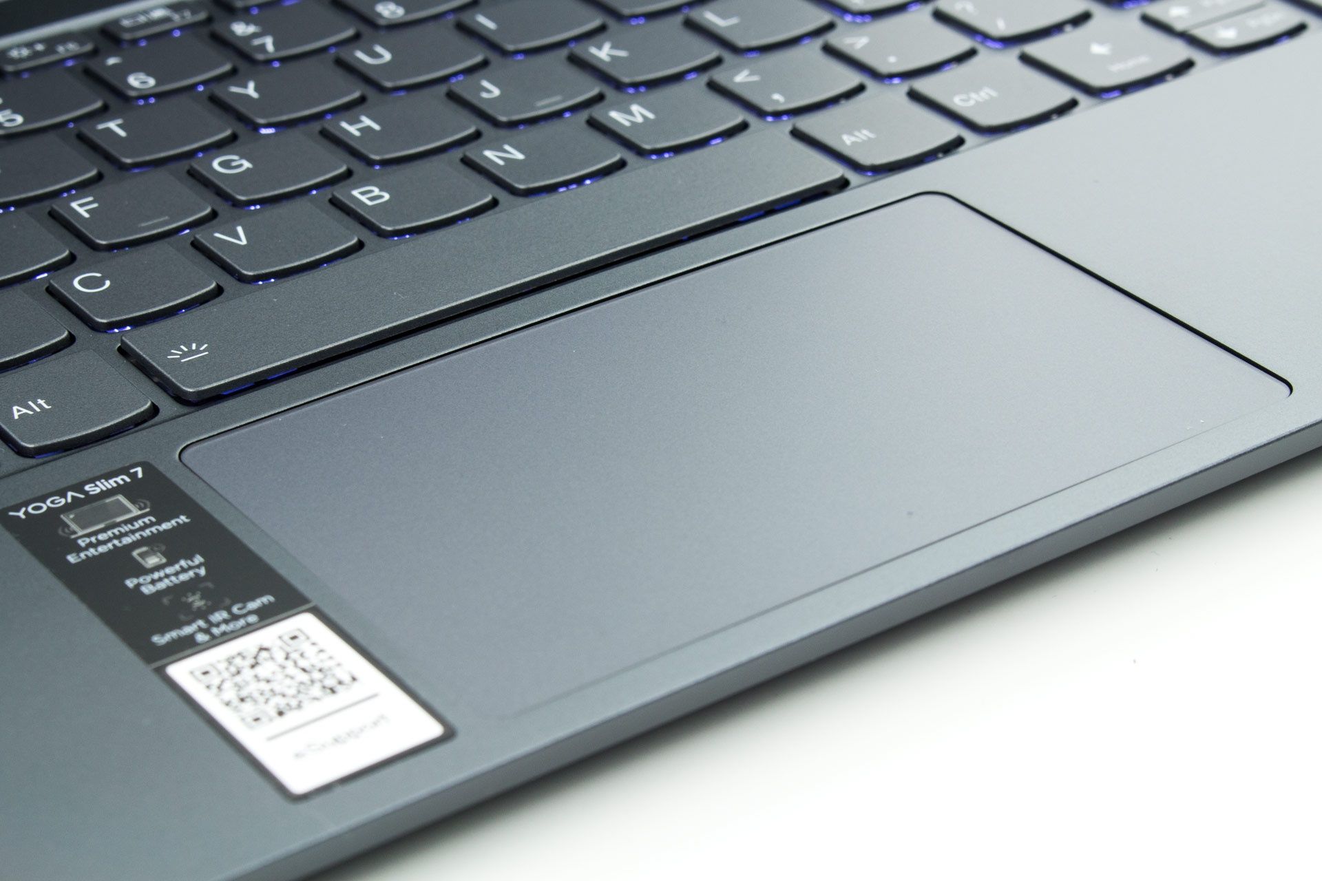Lenovo Yoga Slim 7 touchpad