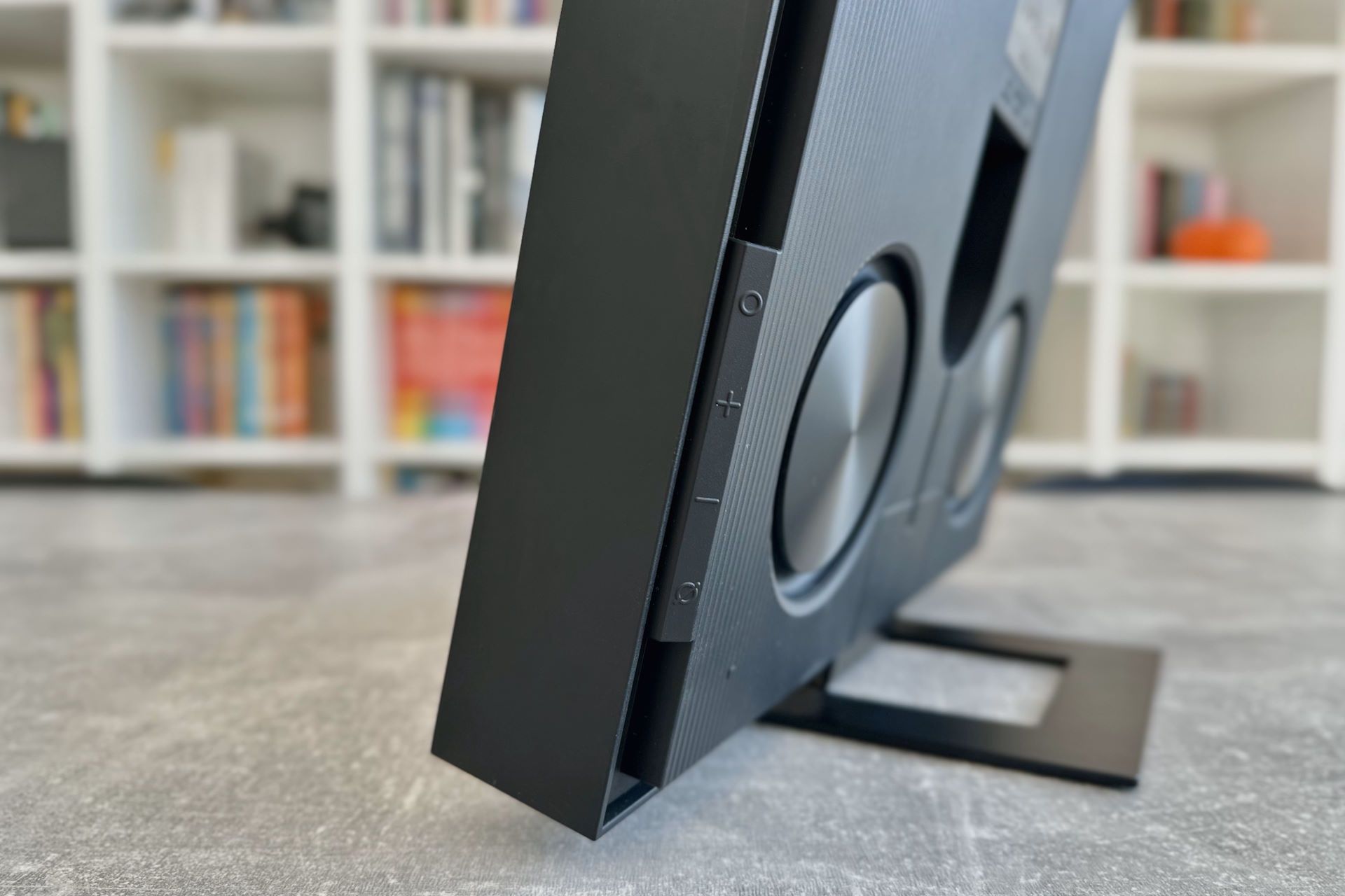 Samsung Music Frame - przyciski