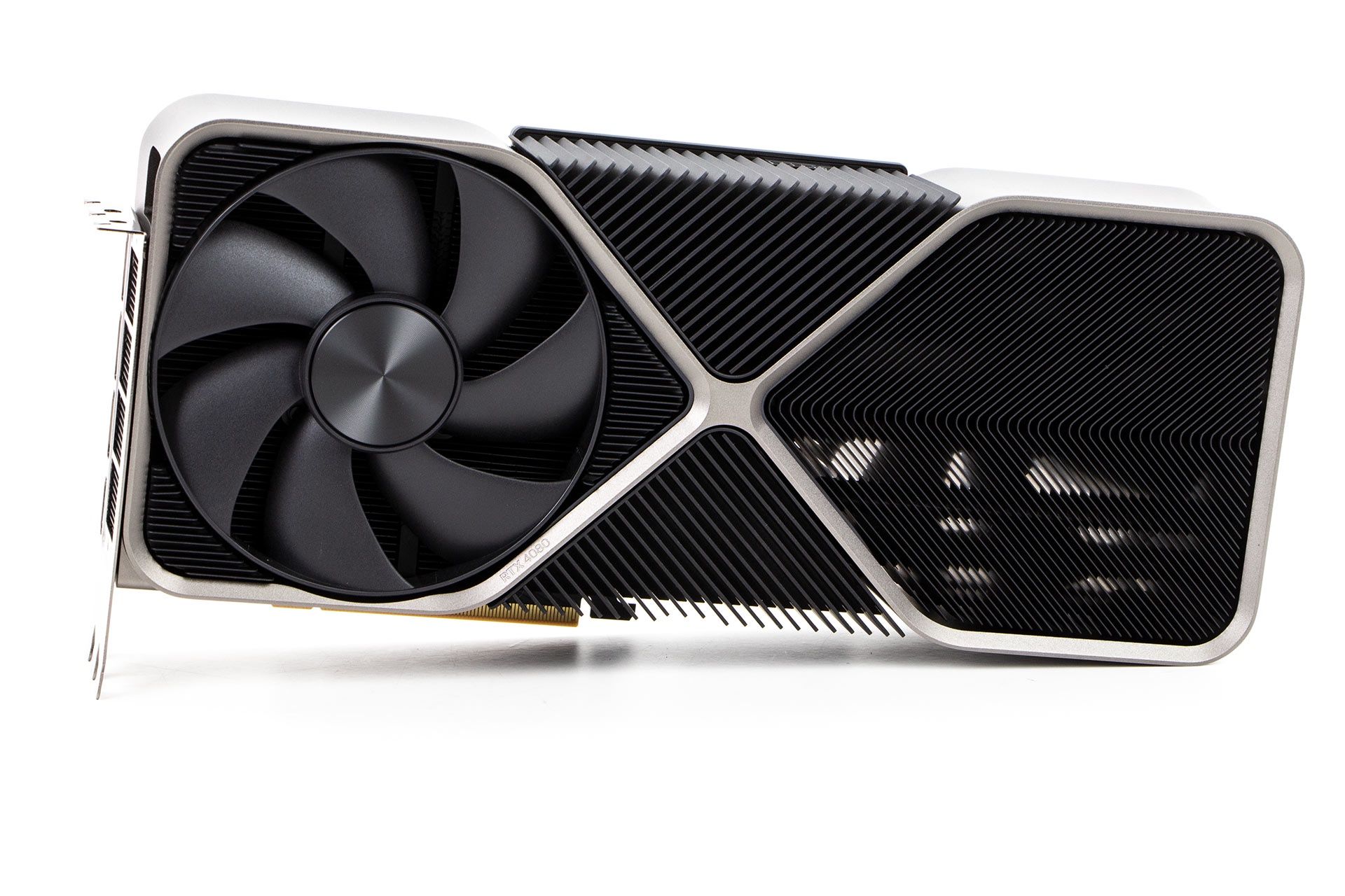 NVIDIA GeForce RTX 4080 Founders Edition - chłodzenie