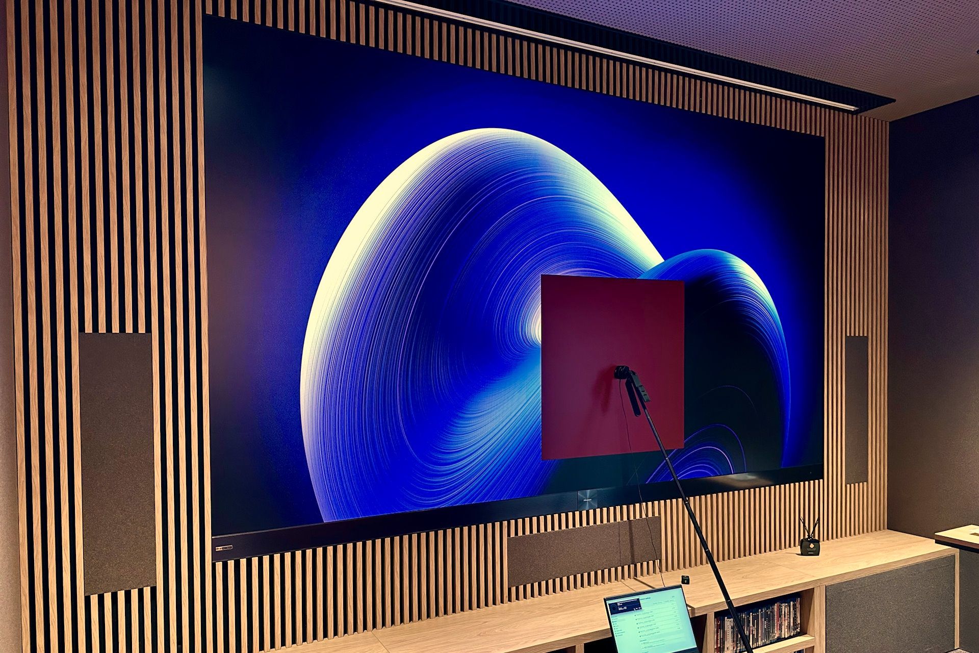 Hisense 136MX Micro LED - testy